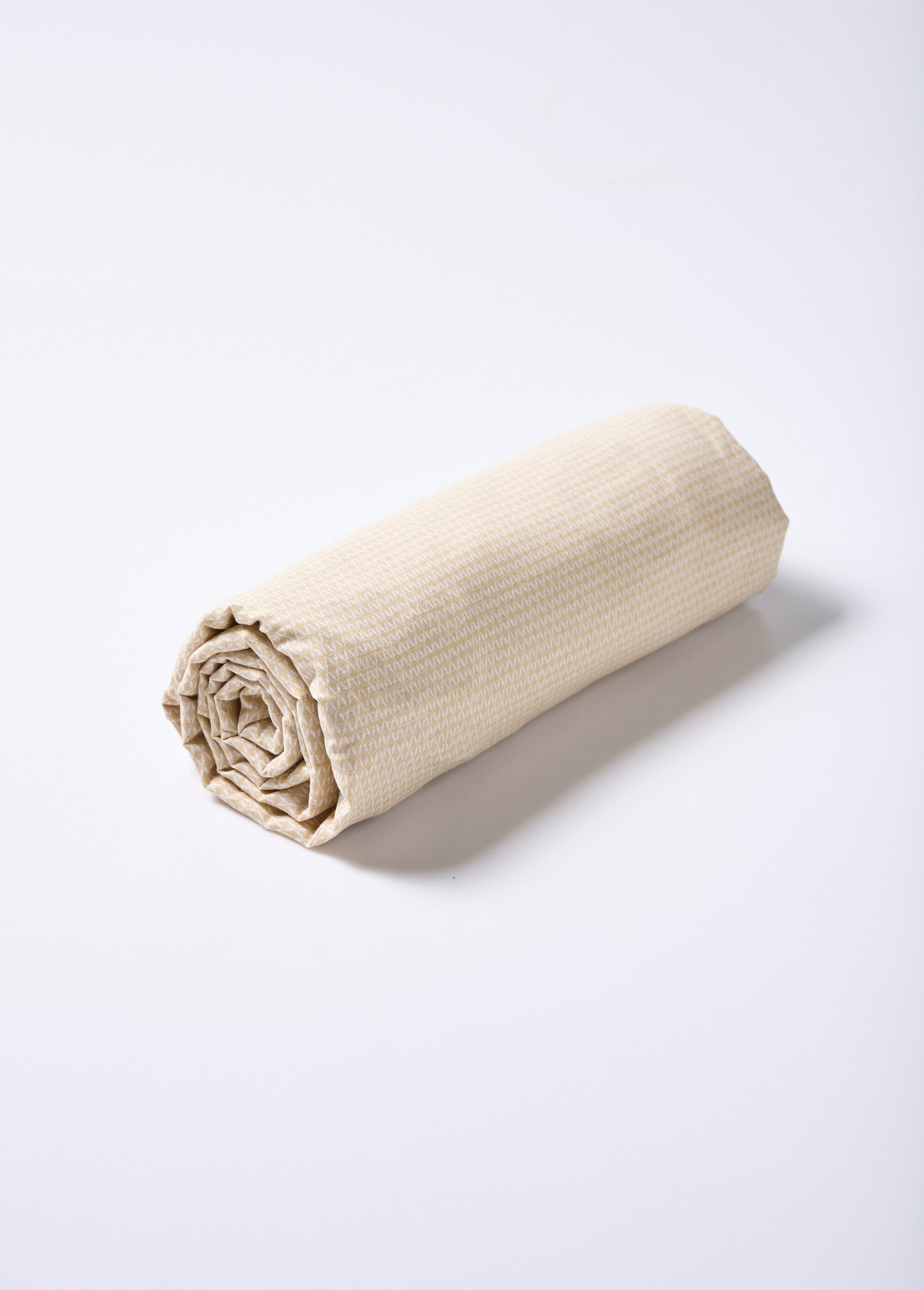 Parure_de_lit_4_pièces_avec_drap_plat,_camélias_Bleu_DE3_slim