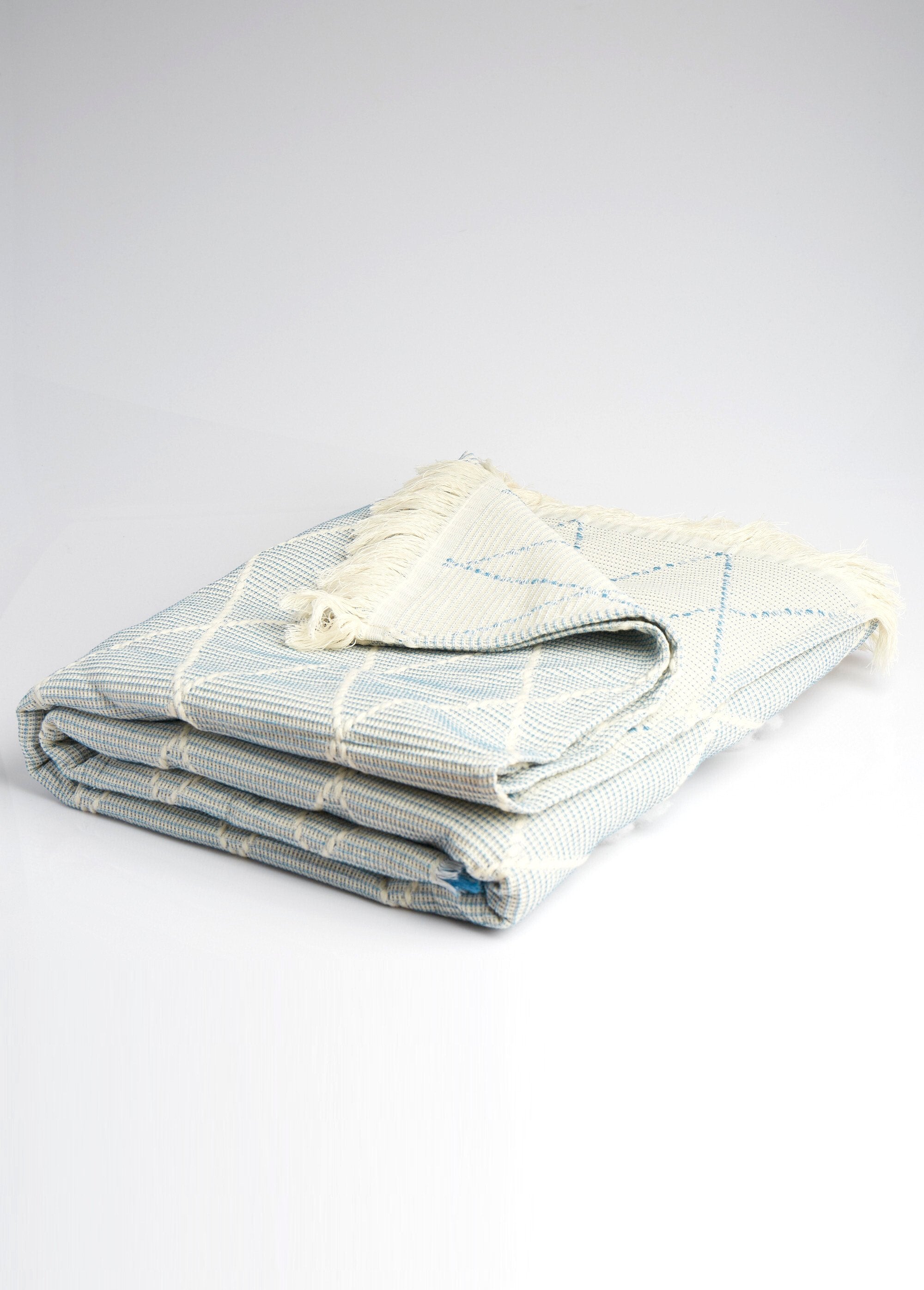 Plaid_motif_losanges_coton_texturé_Bleu_FA1_slim