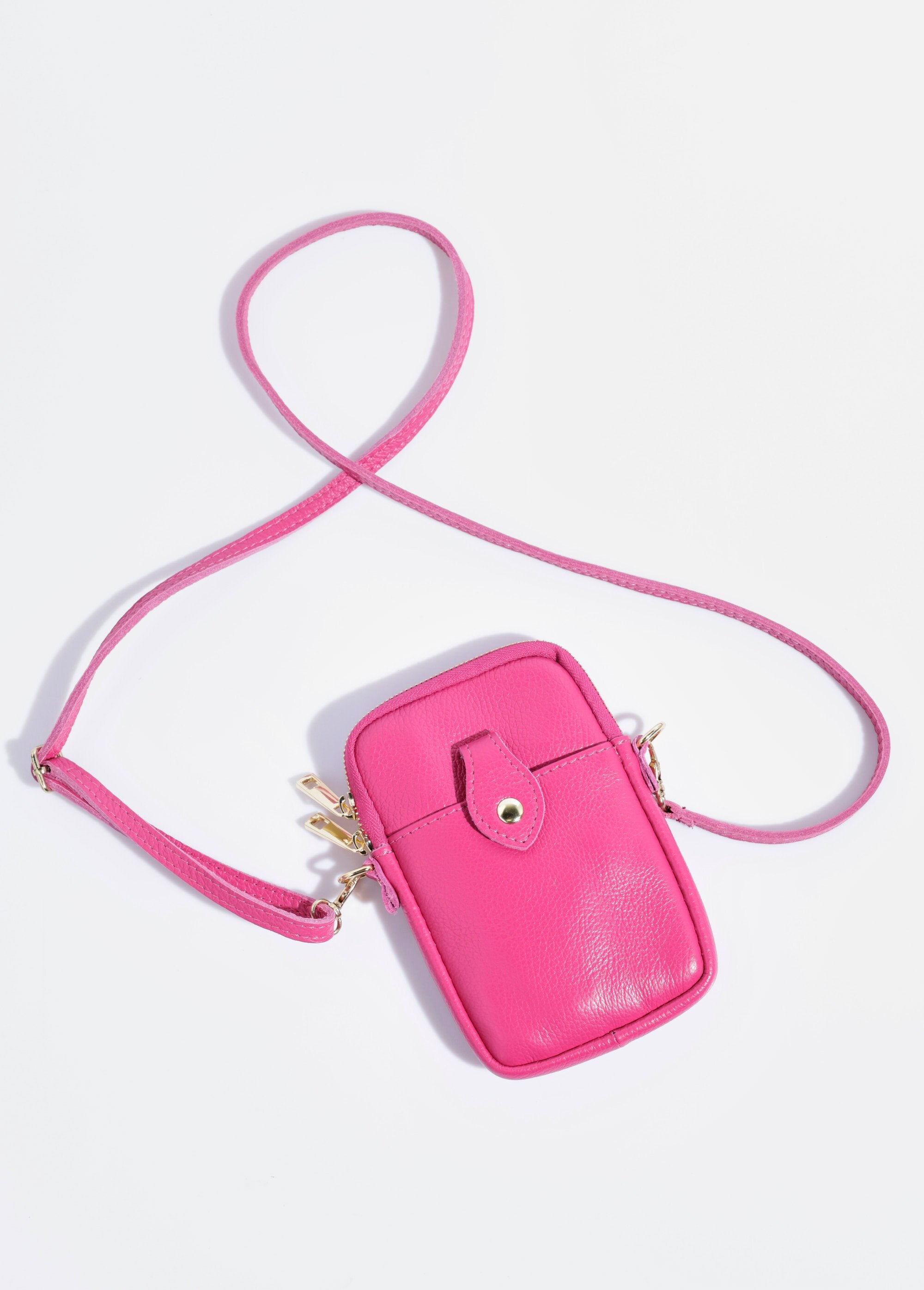Pochette_téléphone_zippée_en_cuir_Magenta_FA1_slim