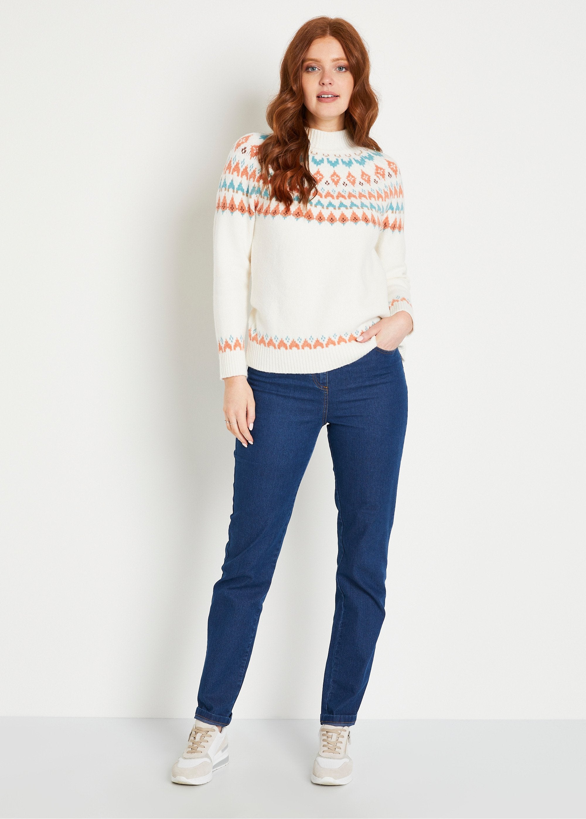 Pull_chaud_court_col_montant_jacquard_soleil_Ecru_et_aqua_SF1_slim