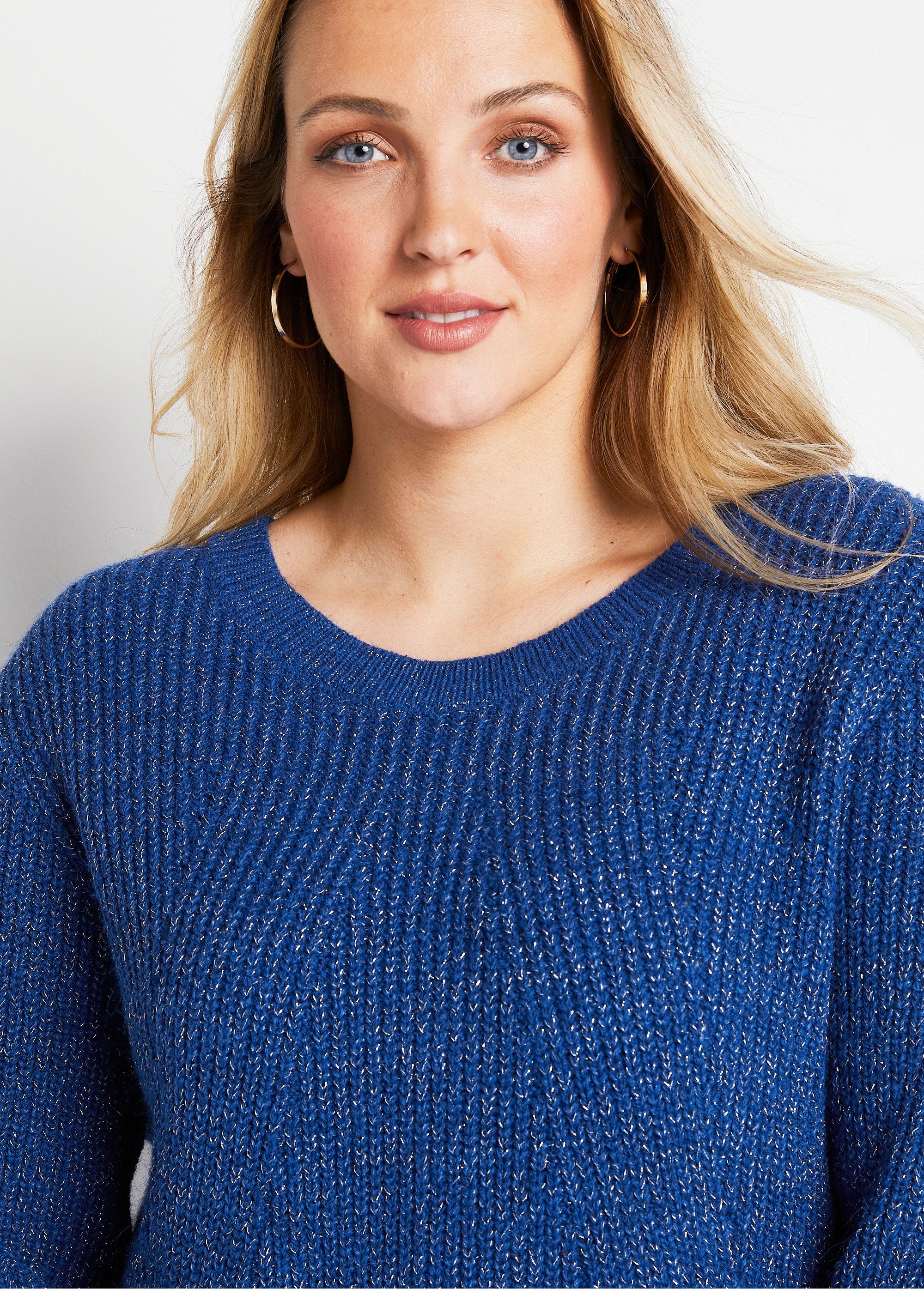 Pull_col_rond_maille_perlée_avec_laine_Bleu_DE1_curvy