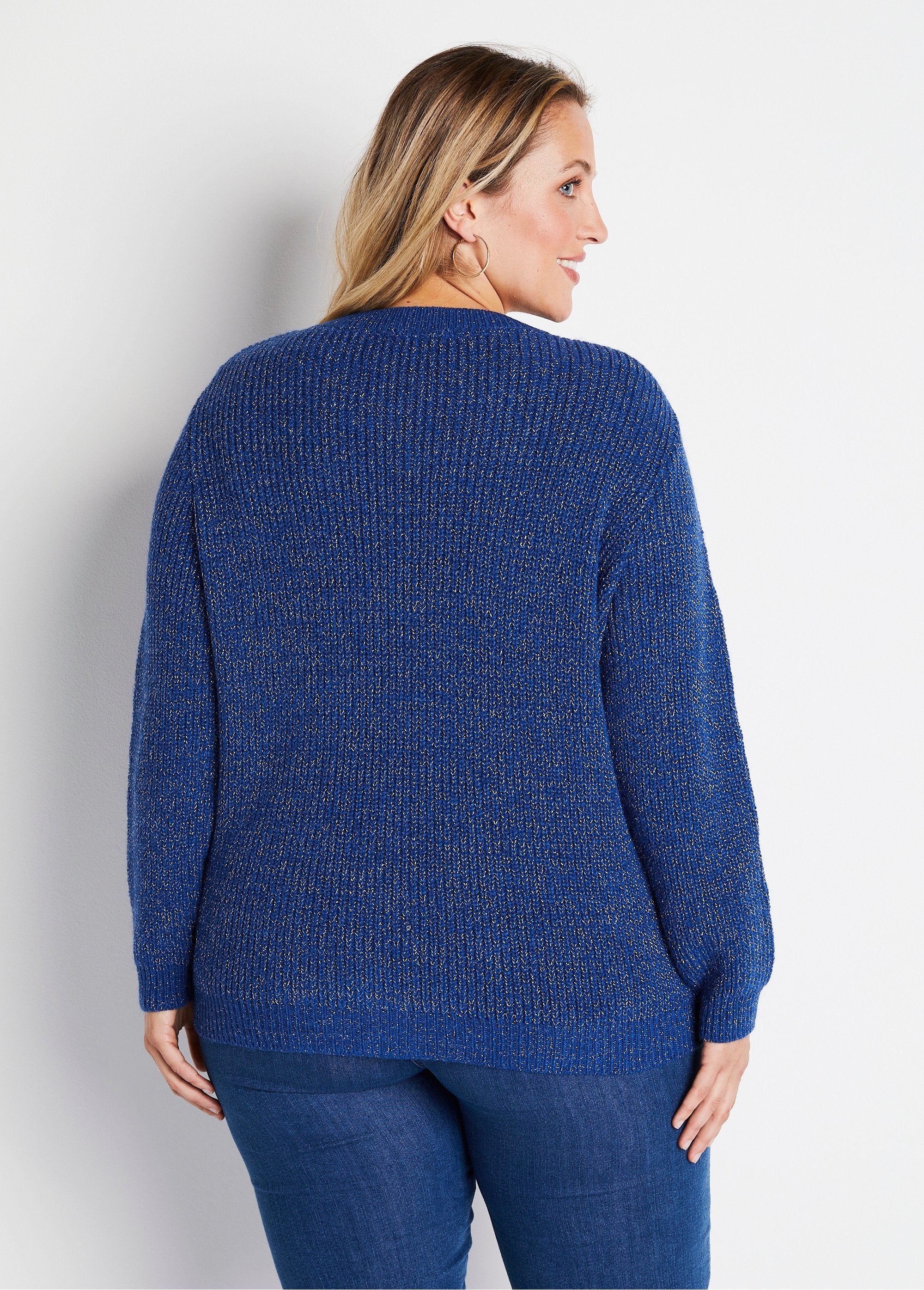 Pull_col_rond_maille_perlée_avec_laine_Bleu_DO1_curvy