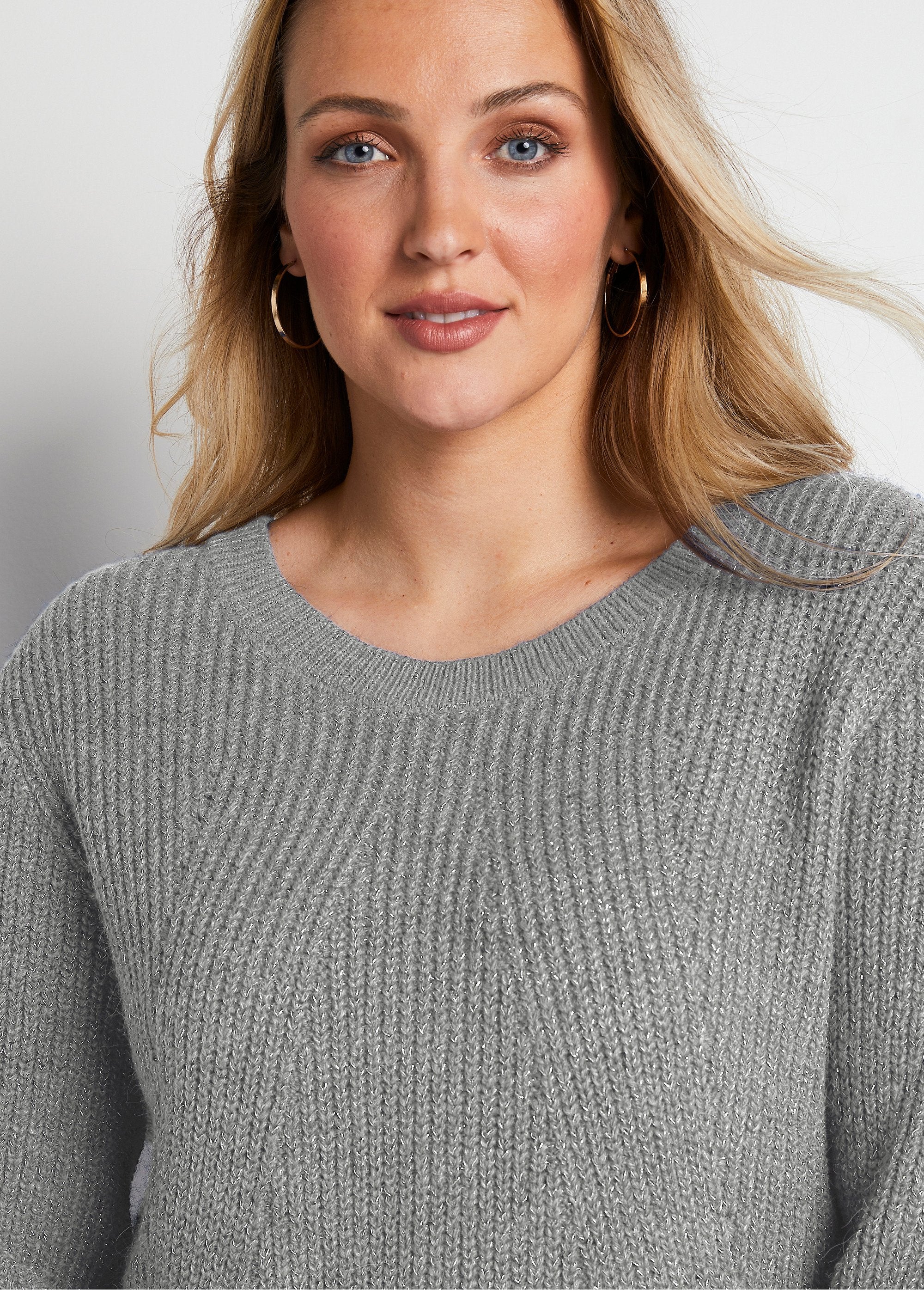 Pull_col_rond_maille_perlée_avec_laine_Gris_DE1_curvy