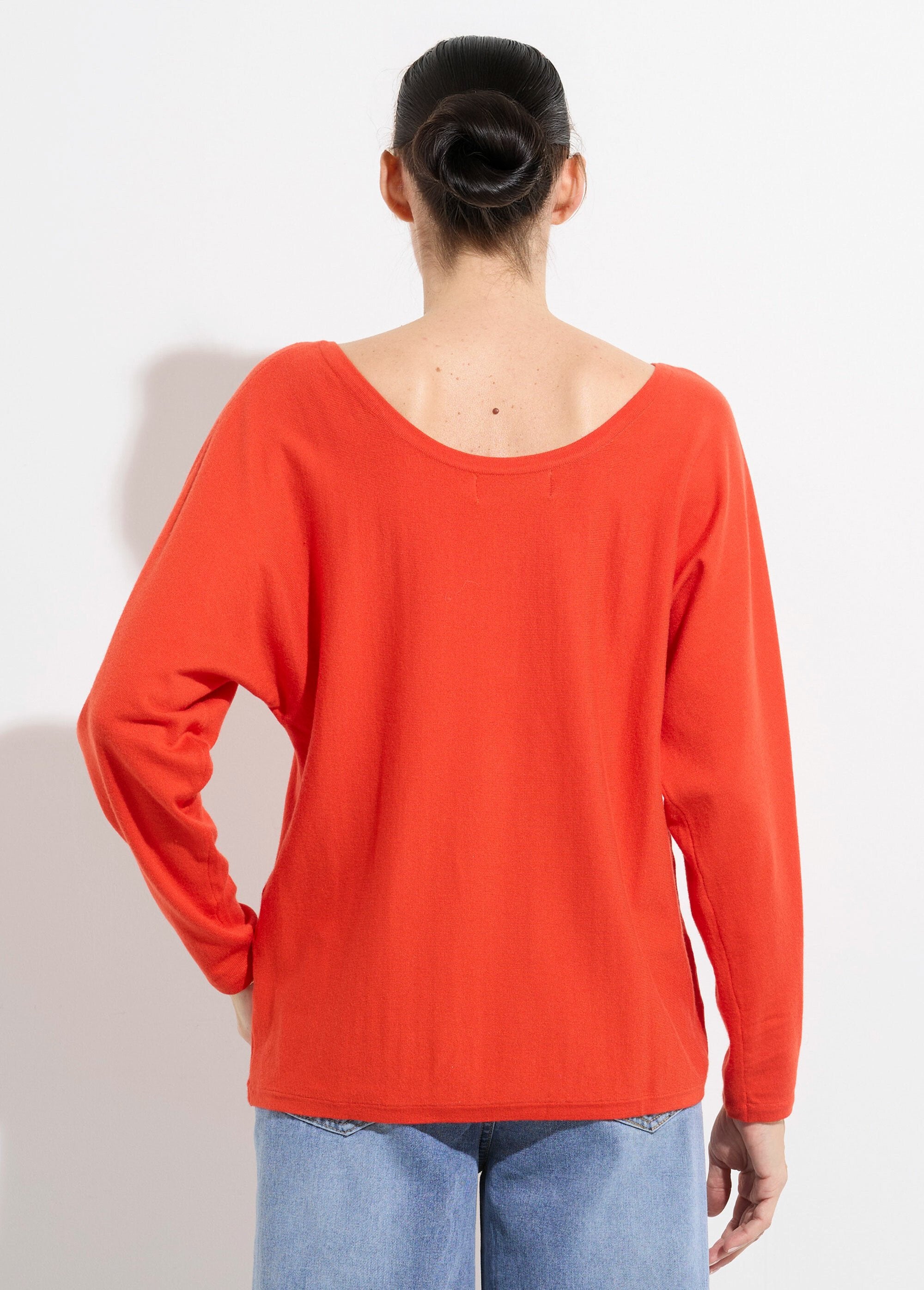 Pull_col_V_maille_fine_éco-responsable_Rouge_DO1_slim