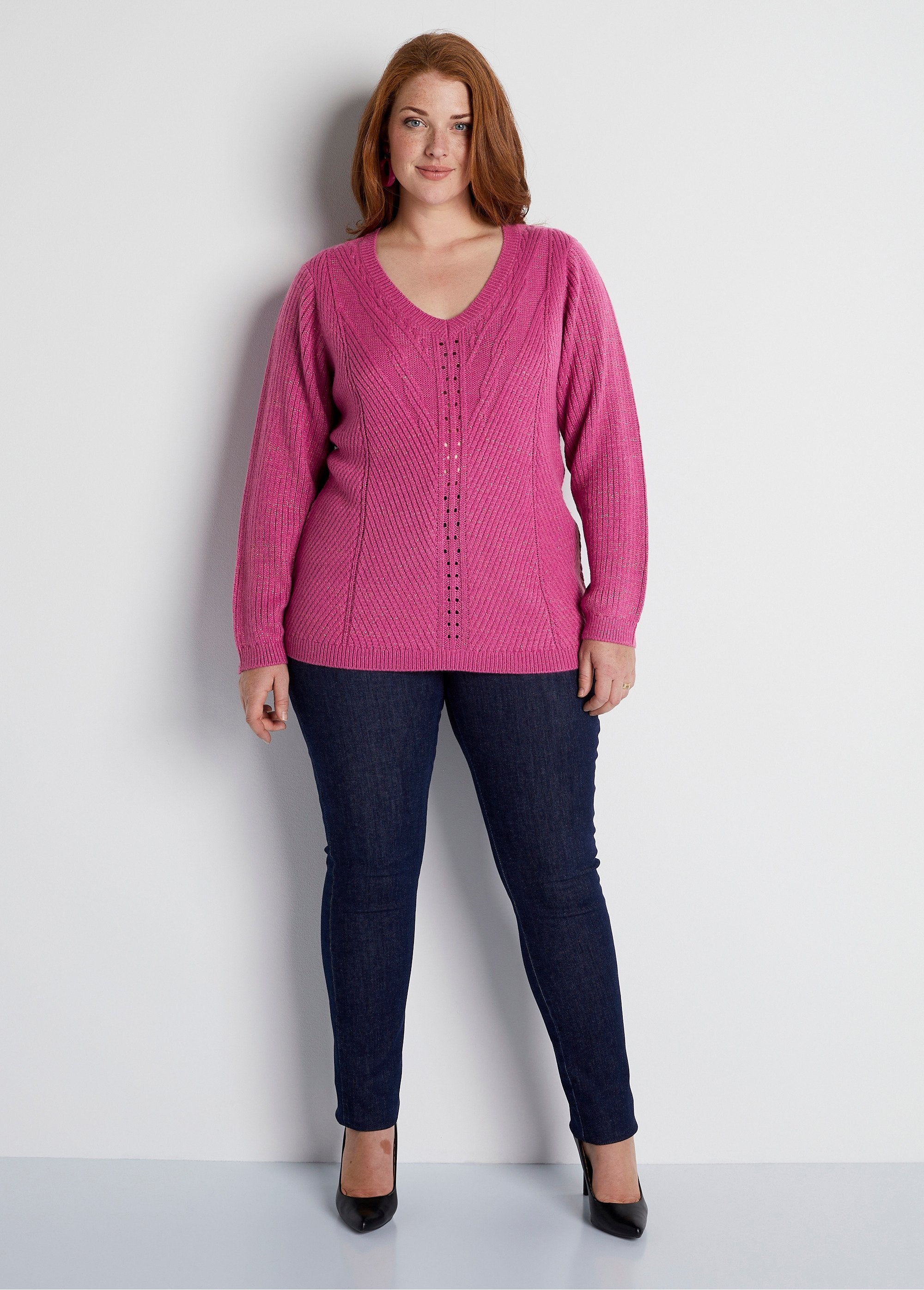 Pull_col_V_uni_maille_fantaisie_Cassis_SF1_curvy