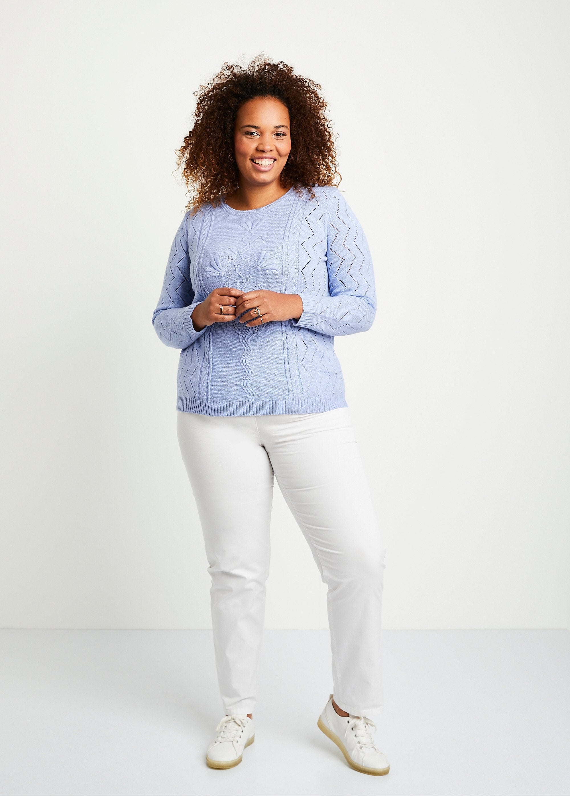 Pull_court_ajouré_torsades_Bleu_SF1_curvy