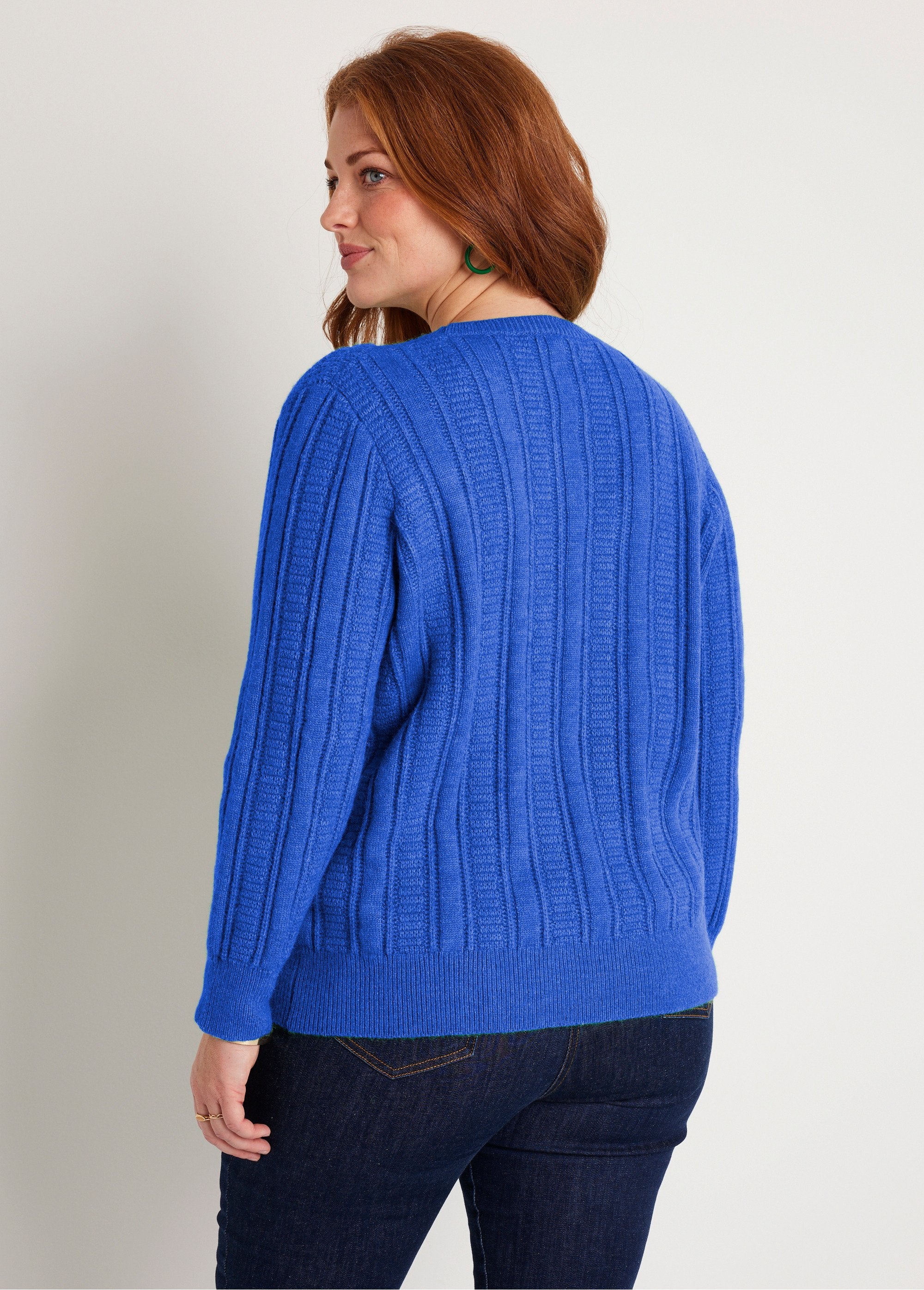 Pull_doux_ajouré_boules_col_rond_Bleu_DO1_curvy