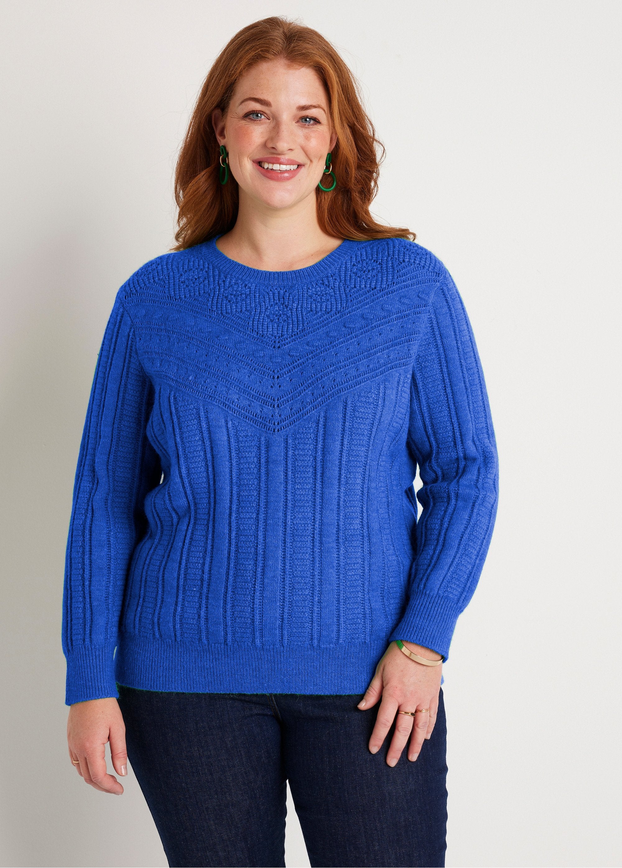 Pull_doux_ajouré_boules_col_rond_Bleu_FA1_curvy