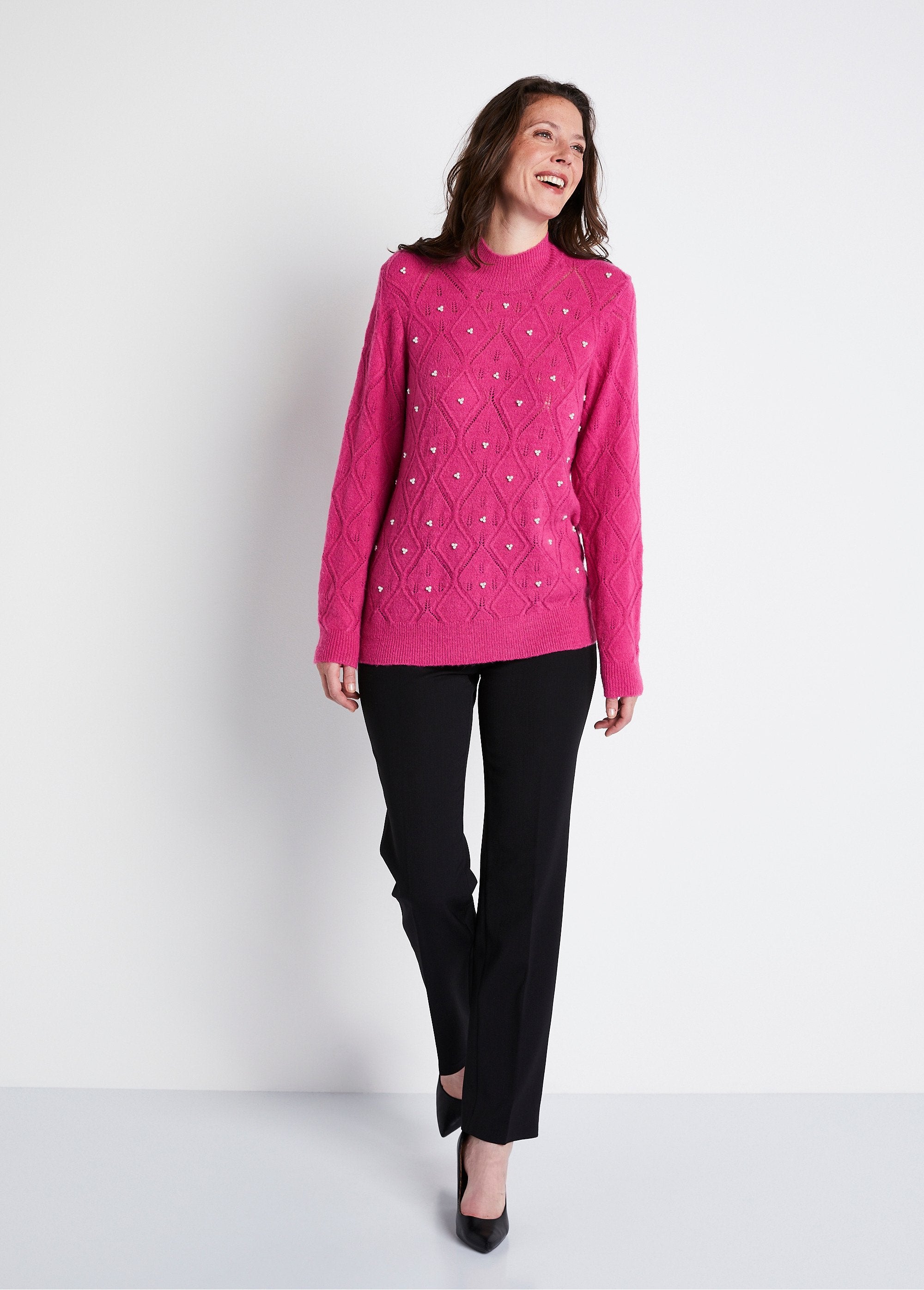 Pull_doux_ajouré_perlé_col_montant_Rose_SF1_slim