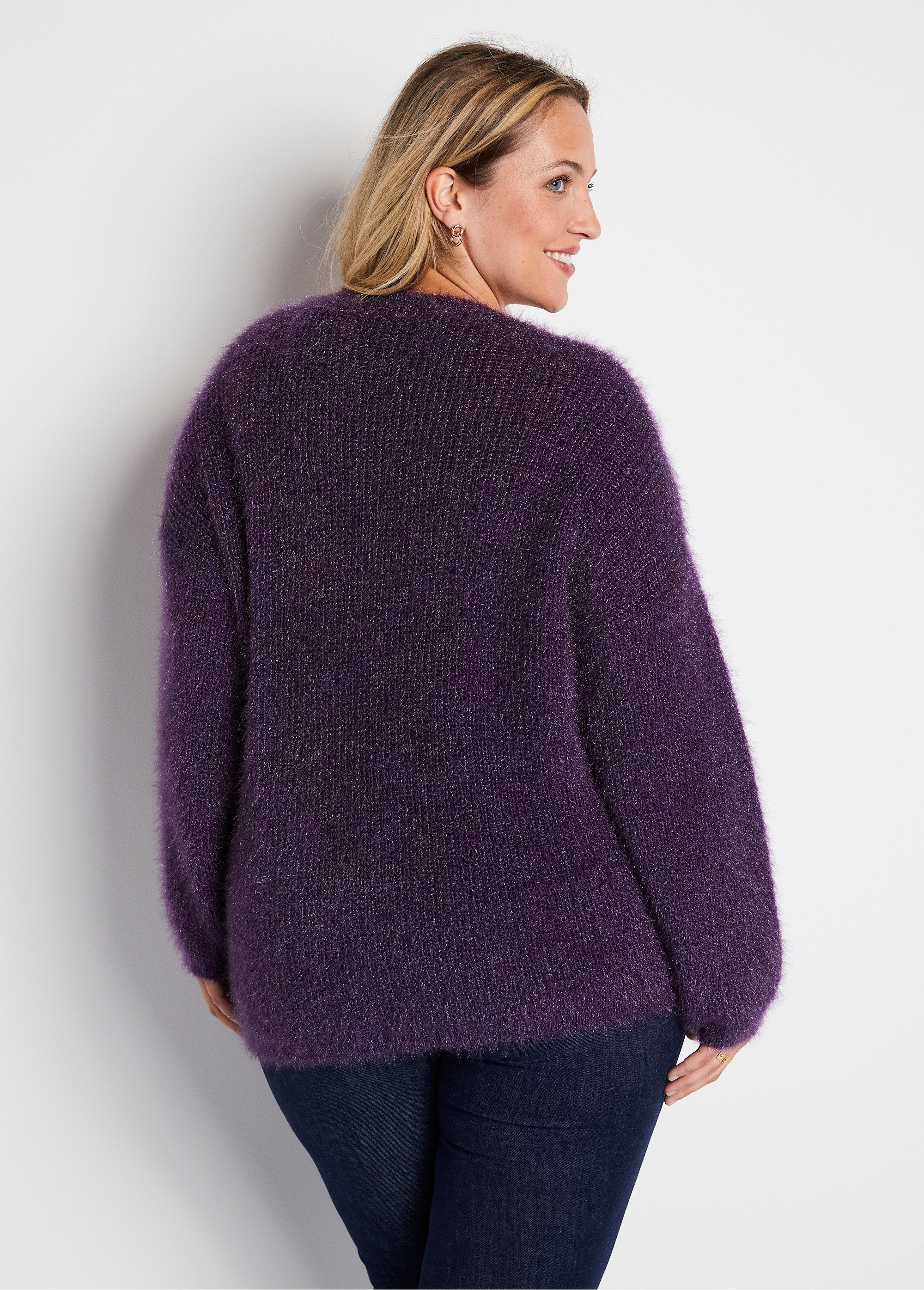 Pull_doux_colorblock_maille_poilue_Cassis_et_ecru_DO1_curvy