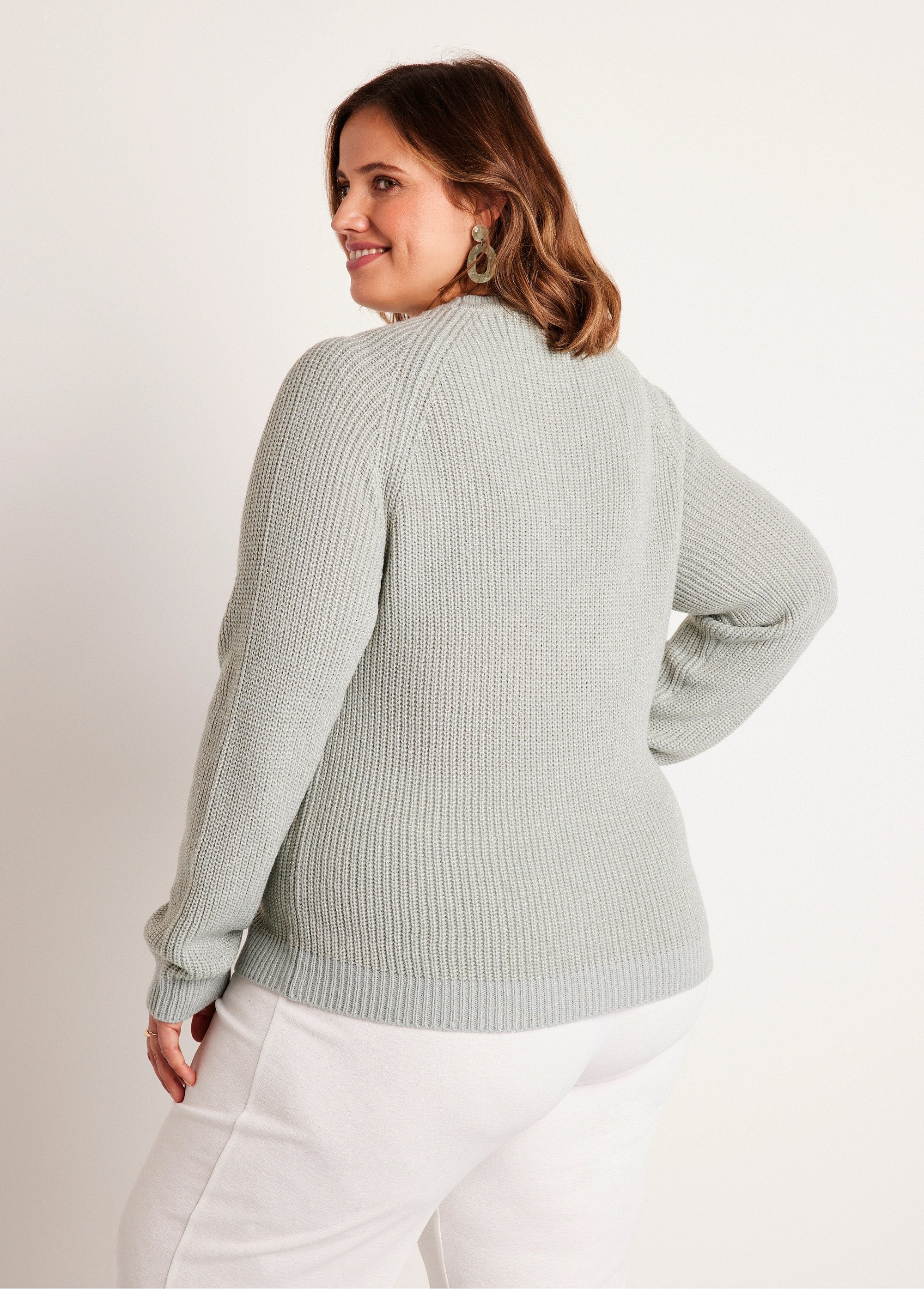 Pull_maille_brillante_col_rond_Menthe_DO1_curvy