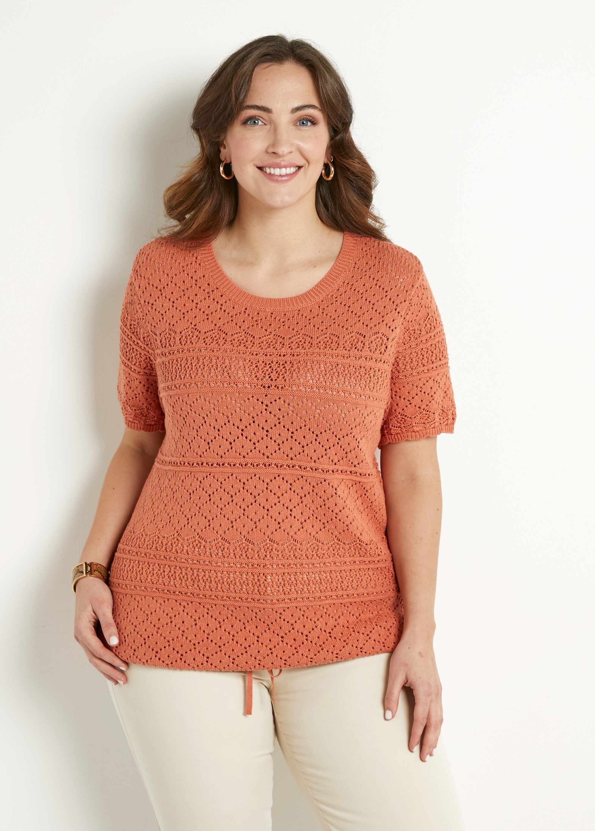 Pull_manches_courtes_blousant_ajouré_col_rond_Epice_FA1_curvy