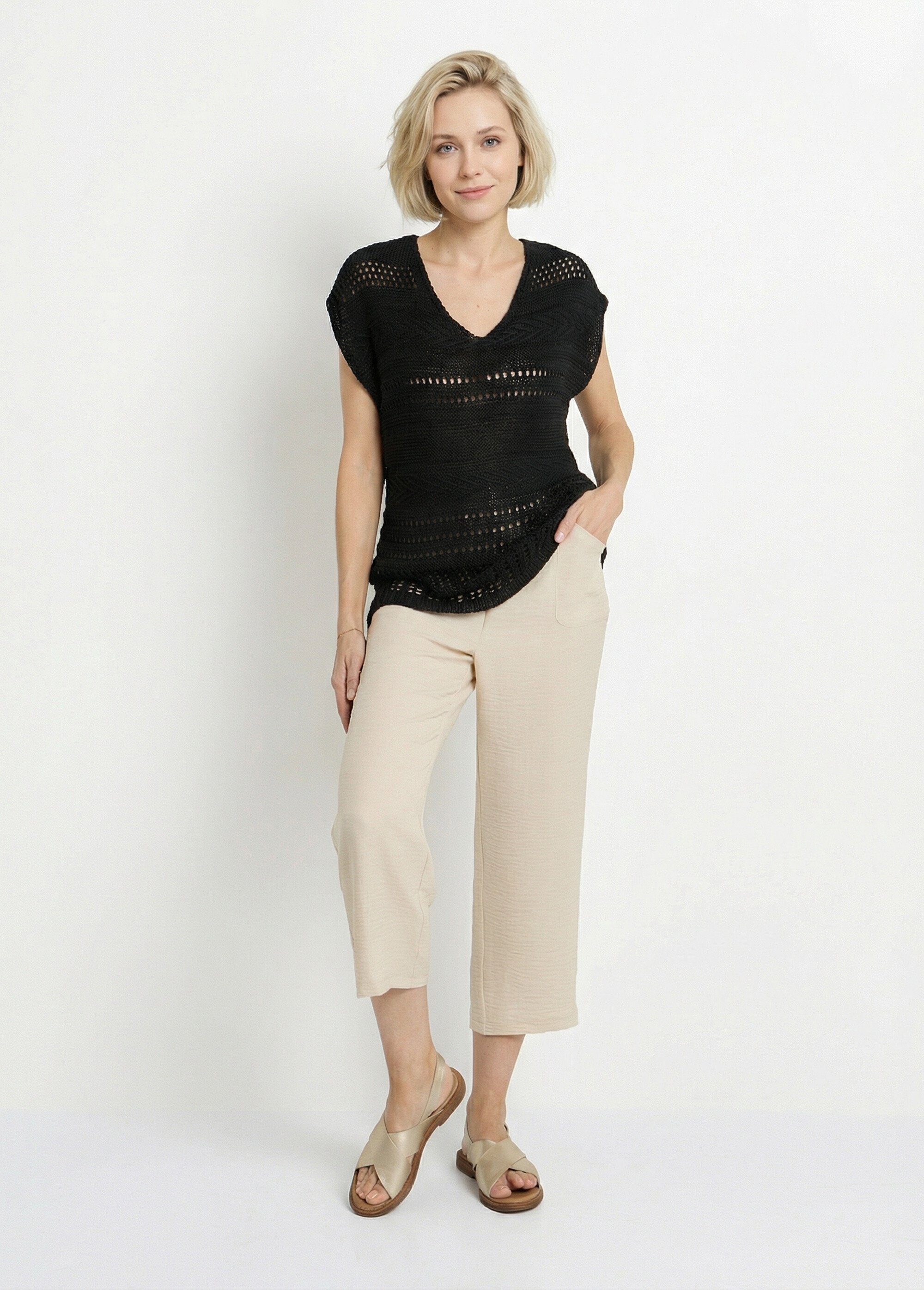 Chunky_knit_short-sleeved_jumper_Black_SF1_slim