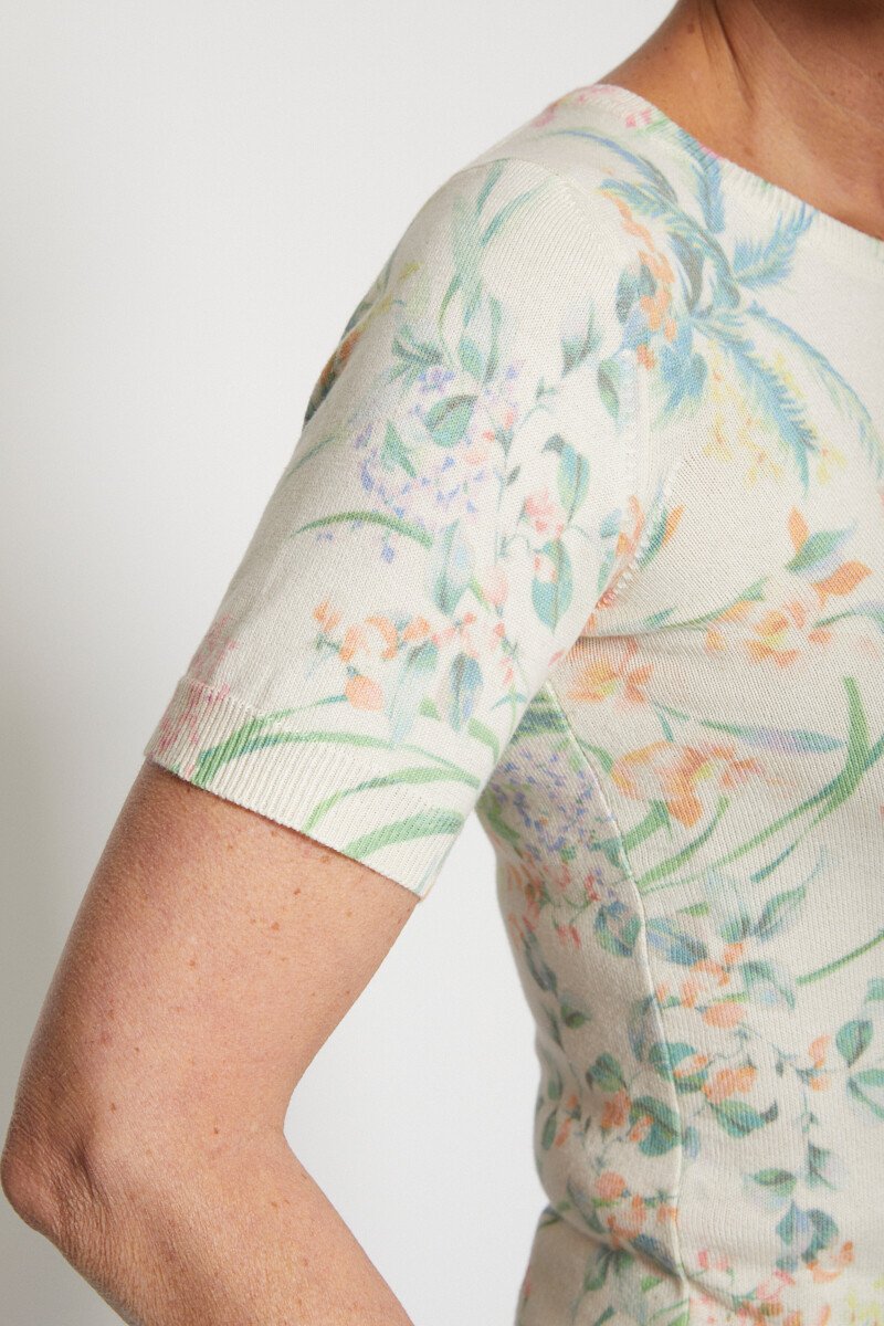 Pull_manches_courtes_imprimé_floral_Beige_et_vert_DE3_slim