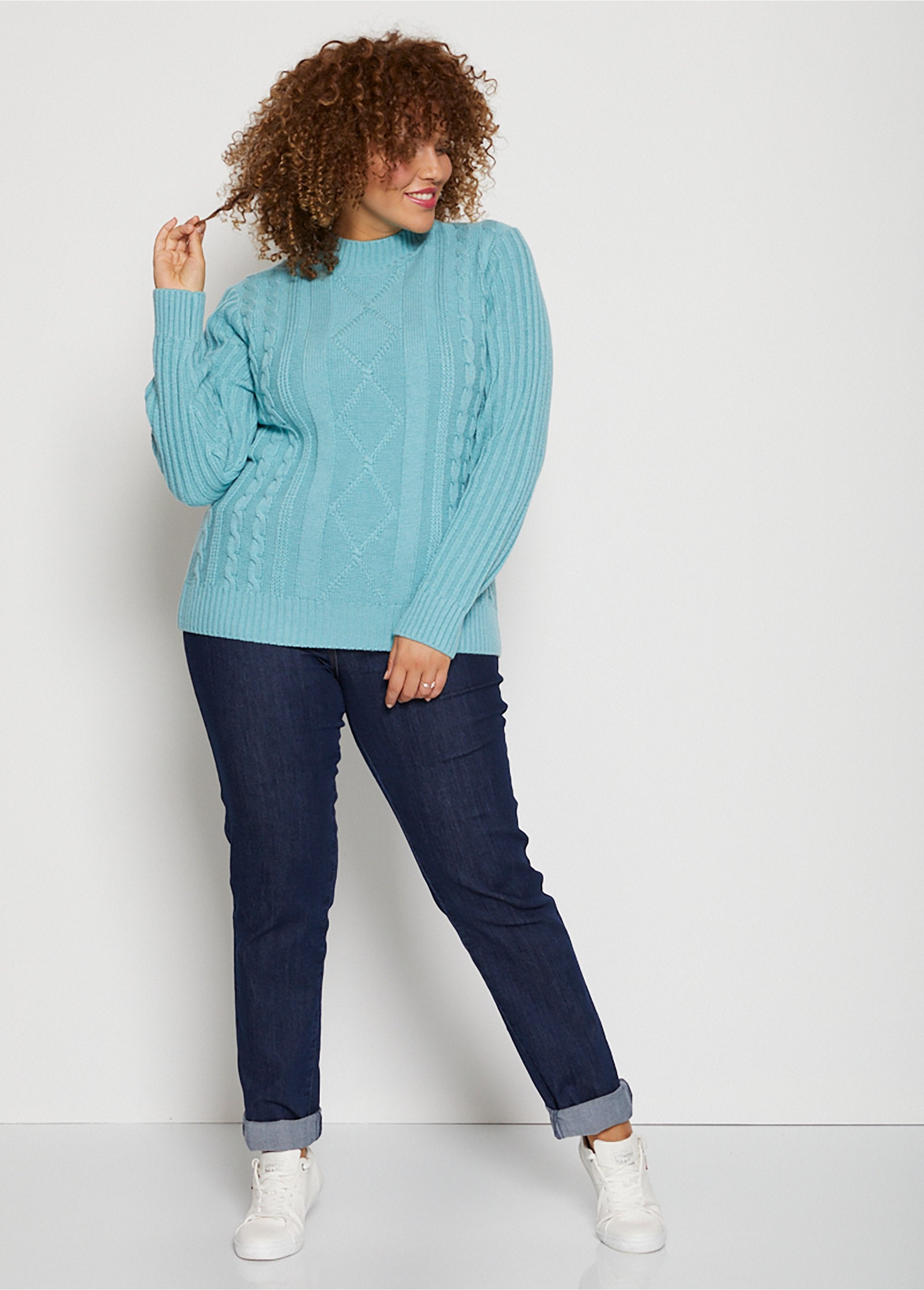 Pull_chaud_style_irlandais_col_montant_Vert_SF1_curvy