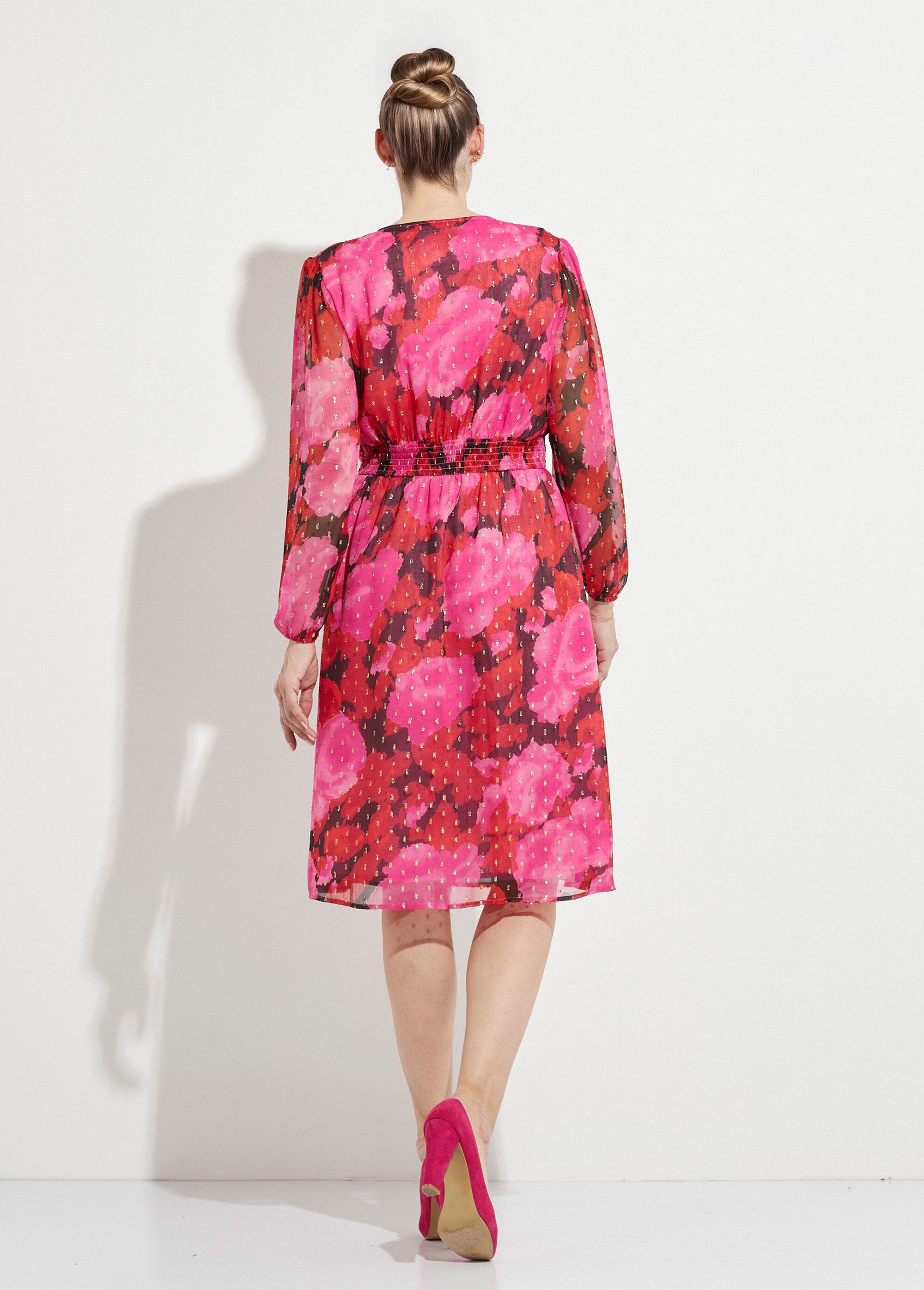 Robe_cache-coeur_courte_voile_imprimé_motifs_dorés_Rouge_et_noir_DO1_slim