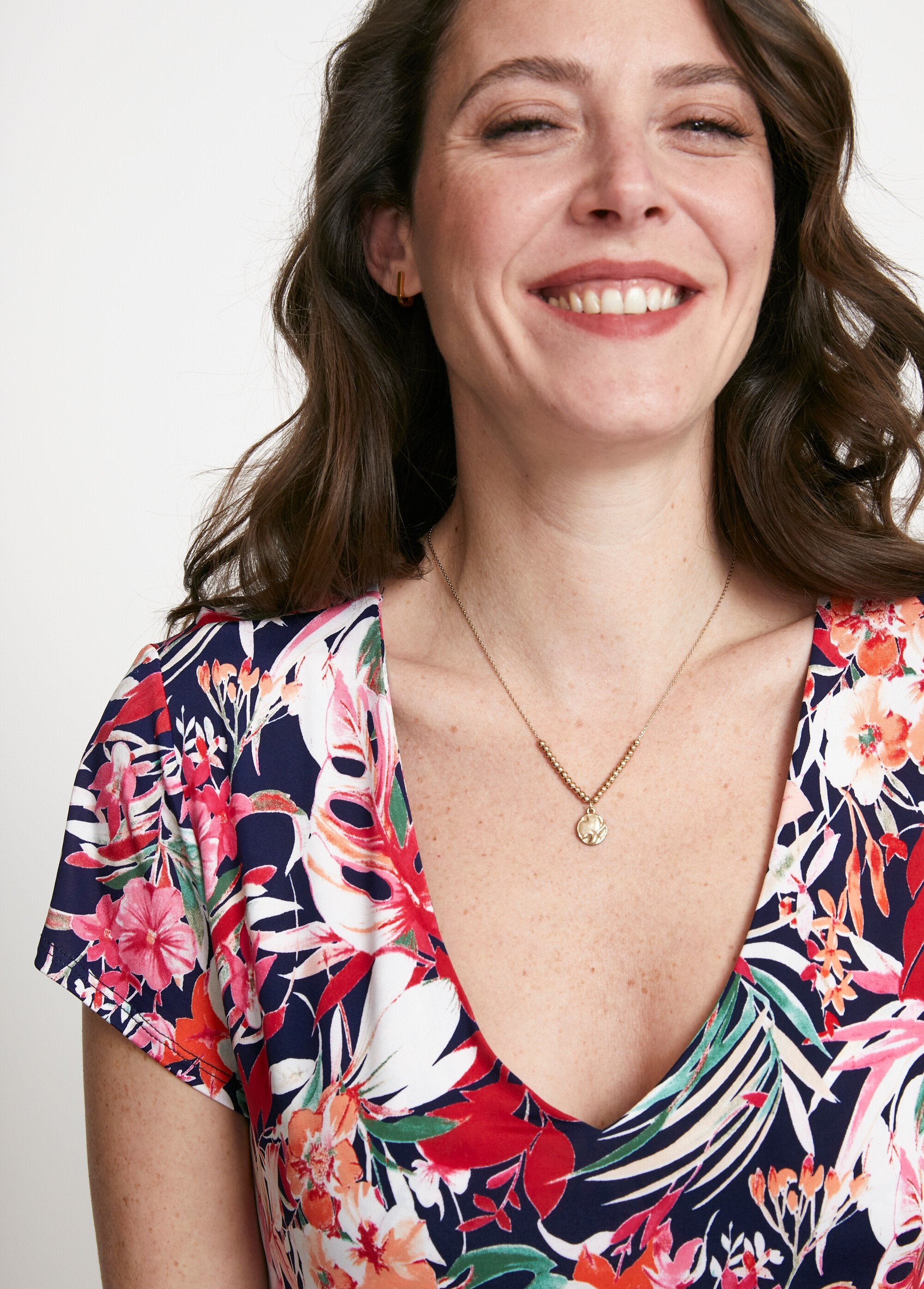 Robe_mi-longue_évasée_col_V_Imp_fuchsia_DE1_slim