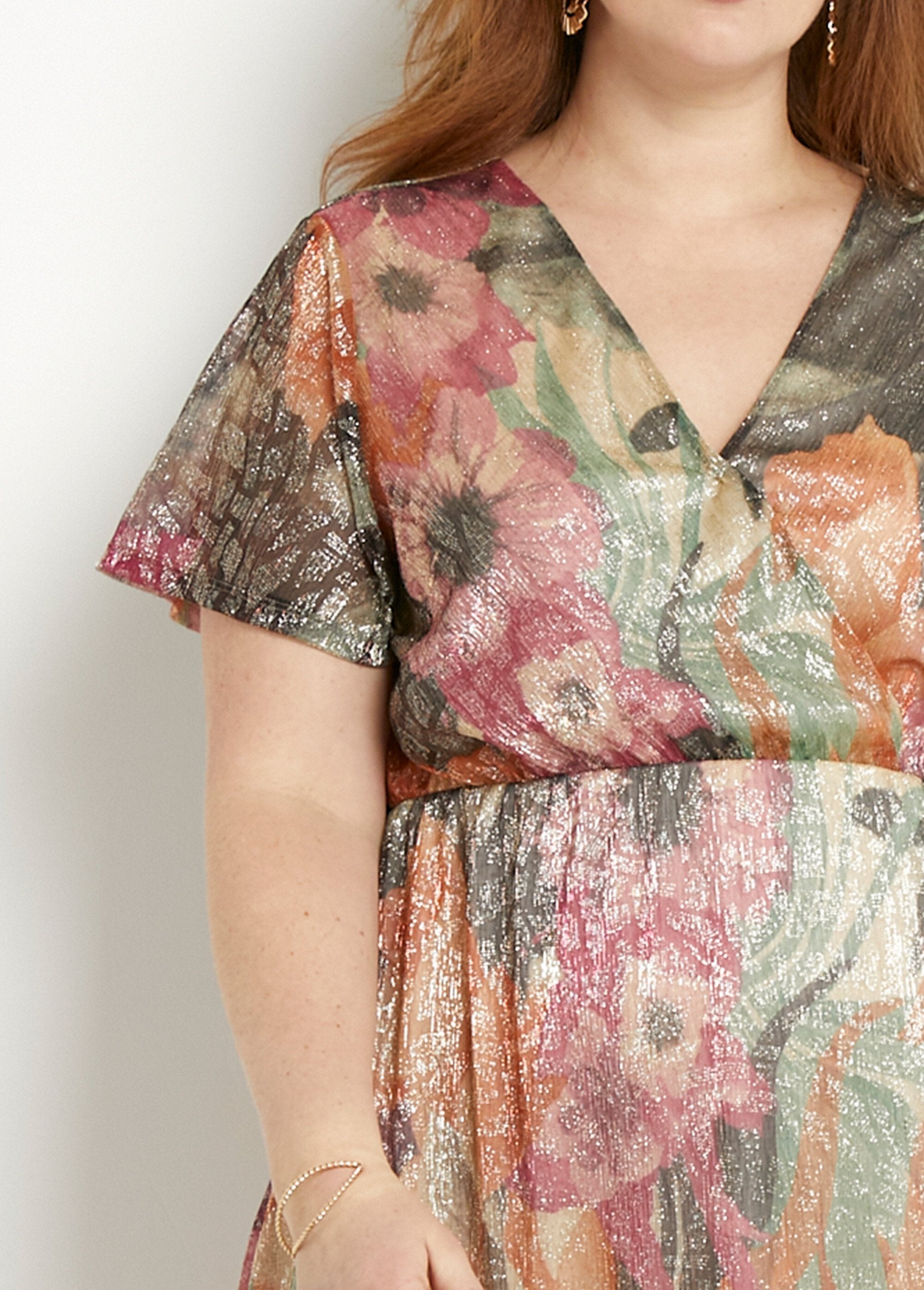 Wikkeljurk_met_glanzende_bloemen_Multicolore_DE1_curvy