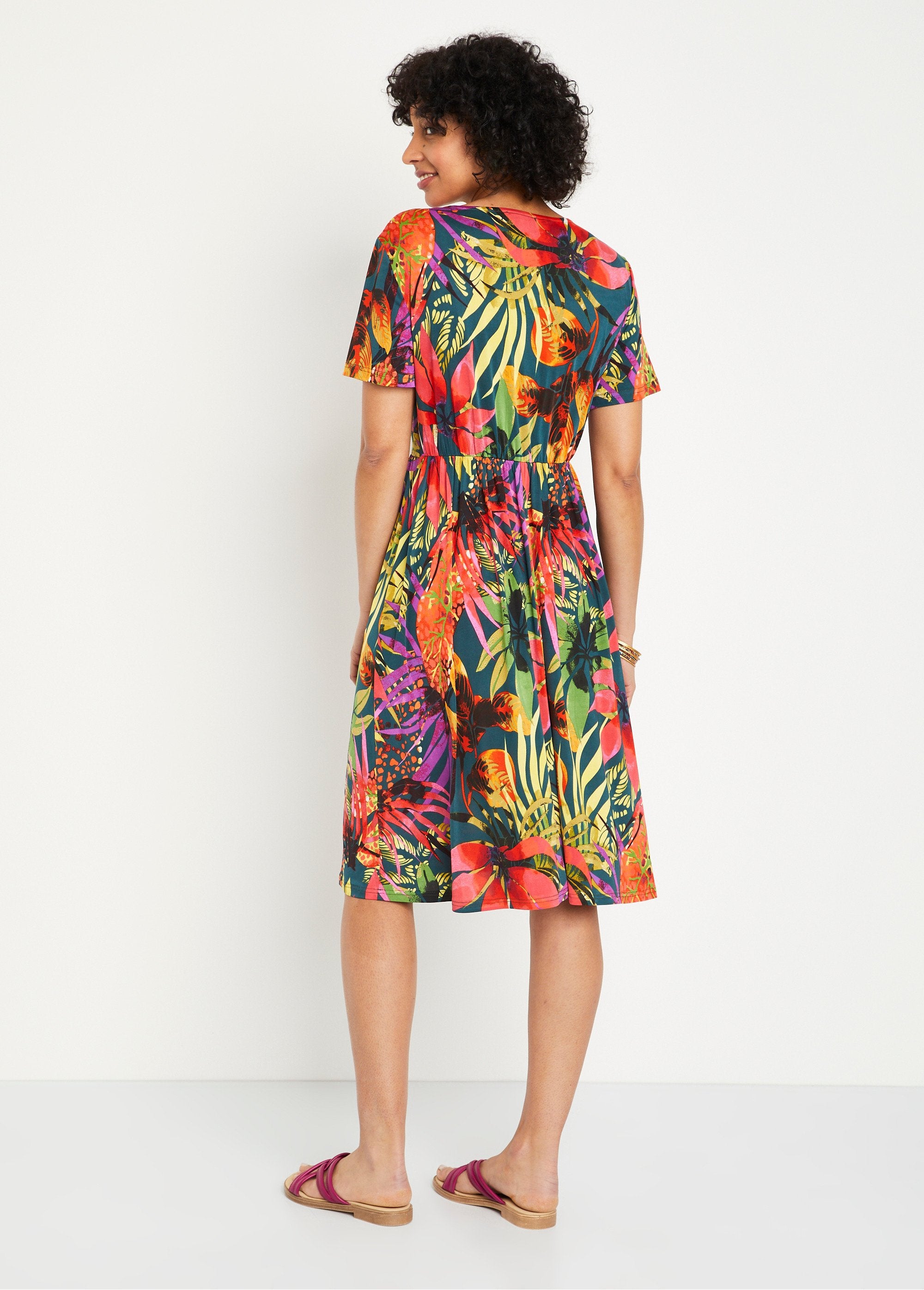 Wikkeljurk_met_exotische_print_Veelkleurig_DO1_slim