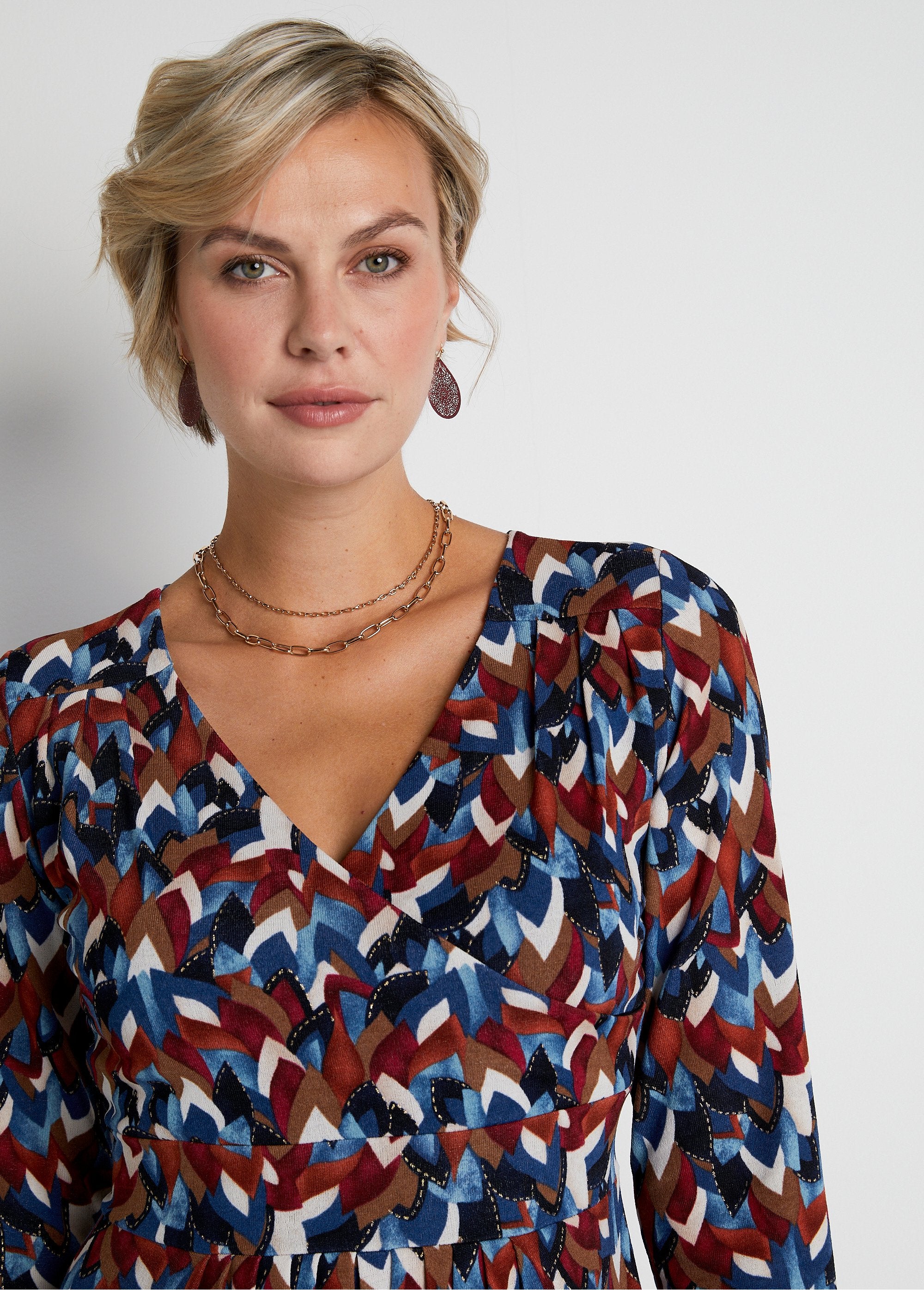 Robe_courte_évasée_cache-coeur_imprimée_Imprime_bleu_DE1_slim