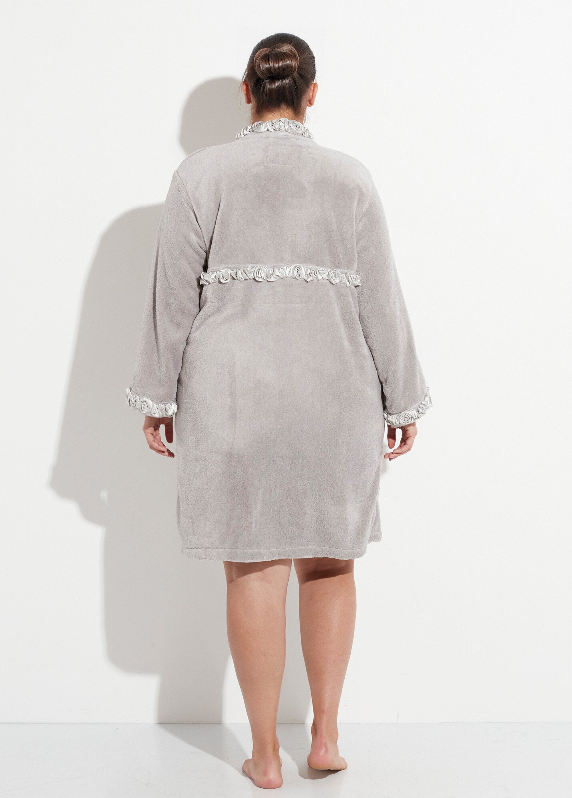 Fleece_kamerjas,_roze_details_Gris_DO1_curvy