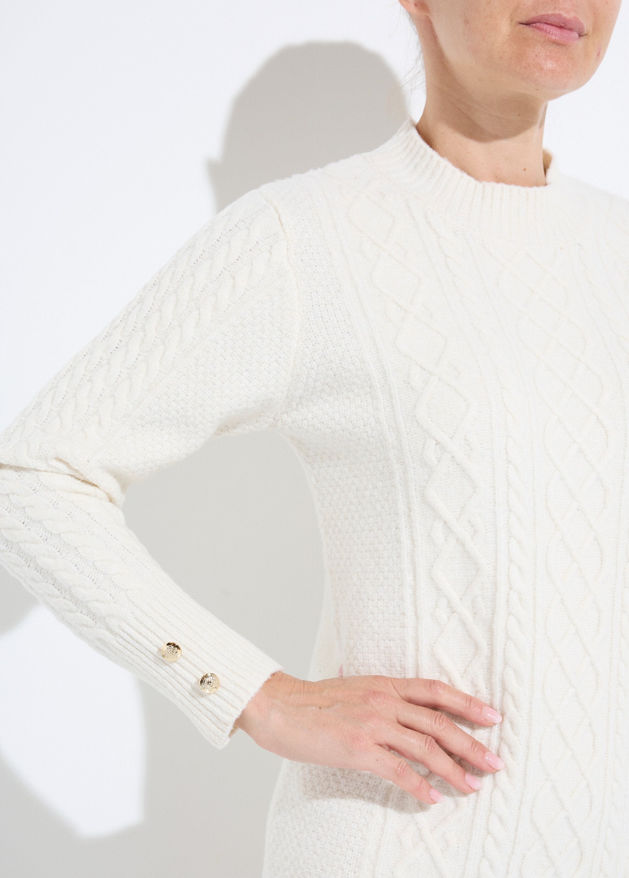 Robe-pull_courte_tricot_uni_col_rond_Ecru_DE1_slim