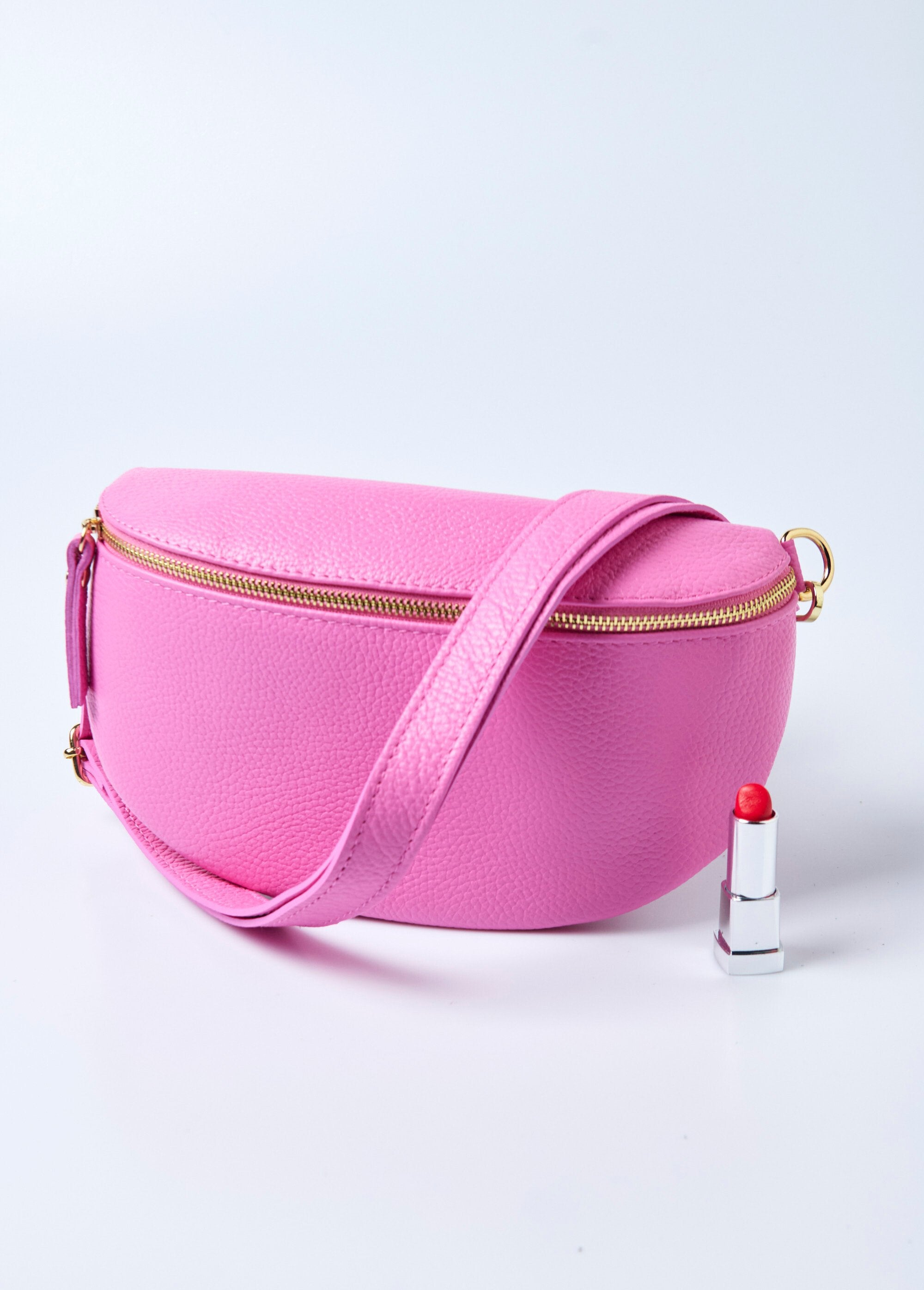 Leren_heuptasje_met_rits_en_schouderriem_Rose_vif_FA1_slim