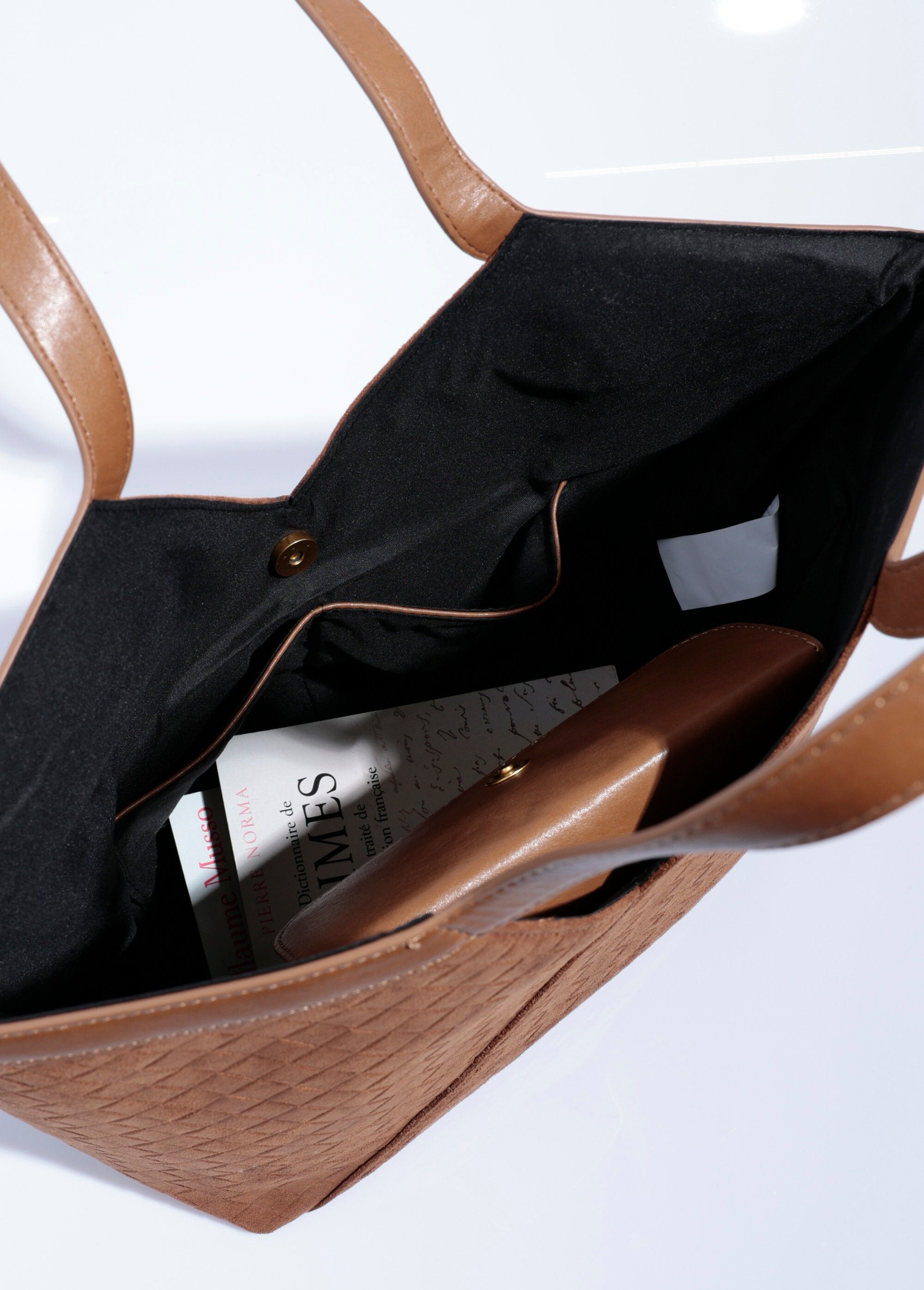 Boodschappentas_van_suède_met_geweven_effect_Sable_DE1_slim