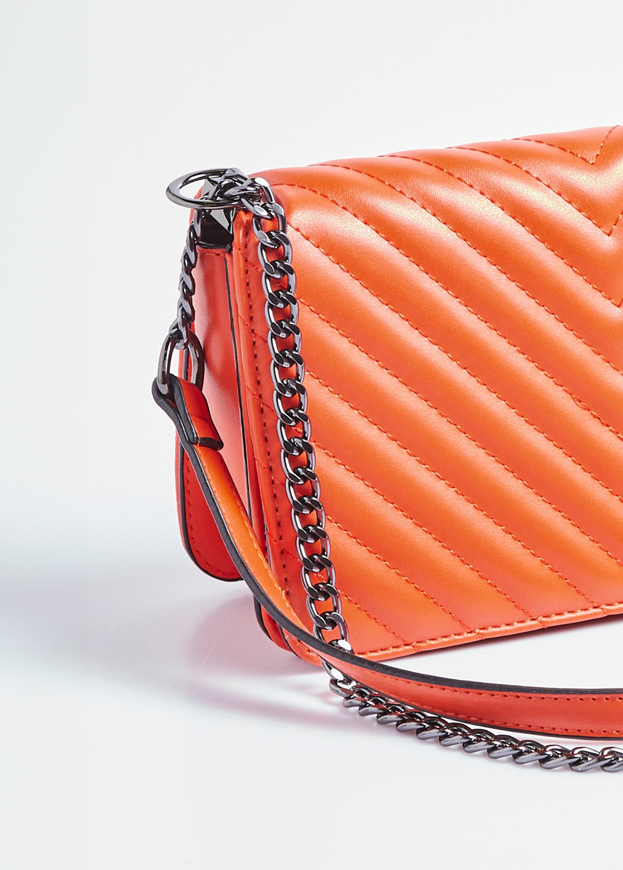 Sac_pochette_matelassé_surpiqûres_chevrons_Orange_DE2_slim