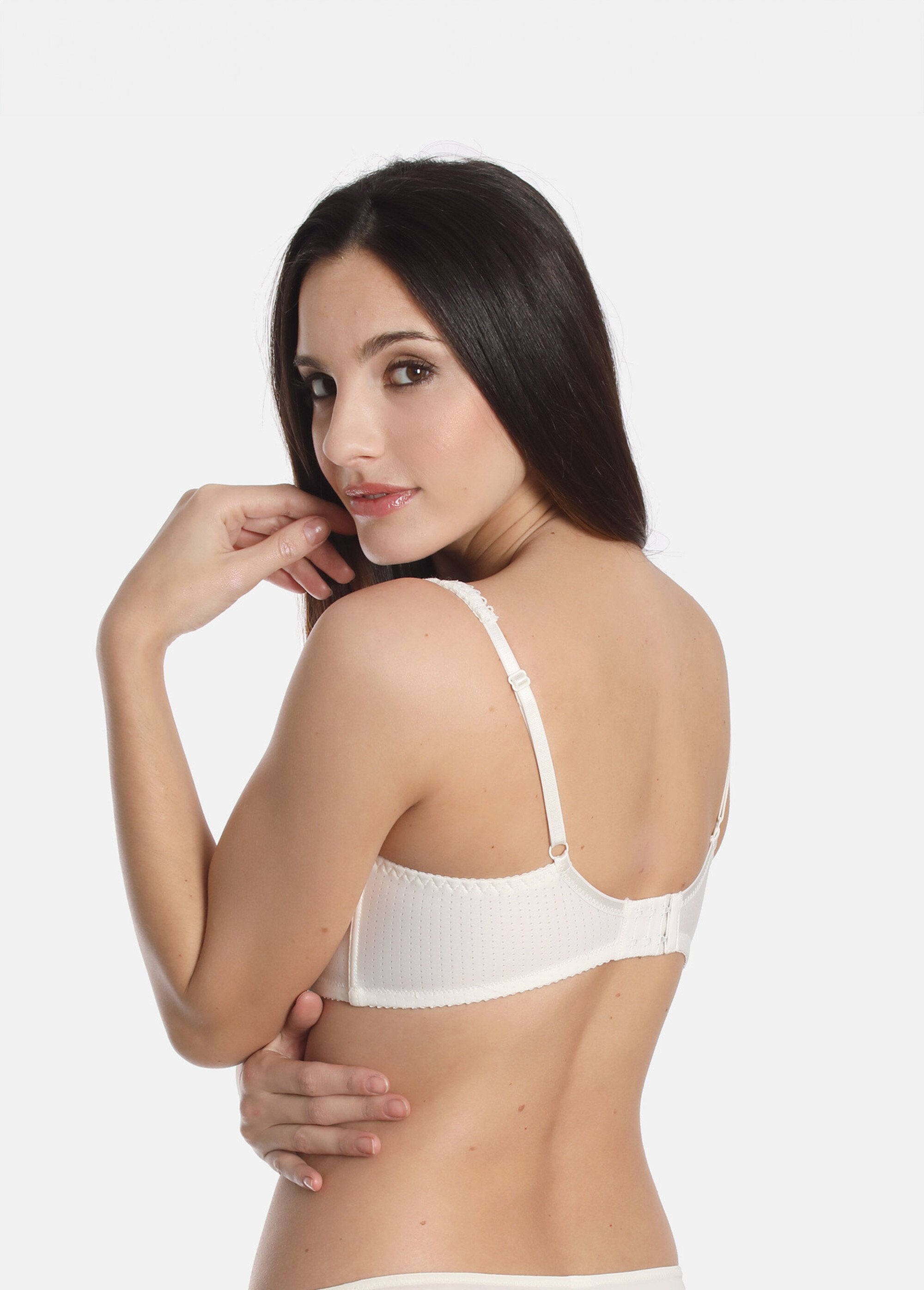 Soutien-gorge_dentelle_sans_armatures_Ivoire_DO1_slim