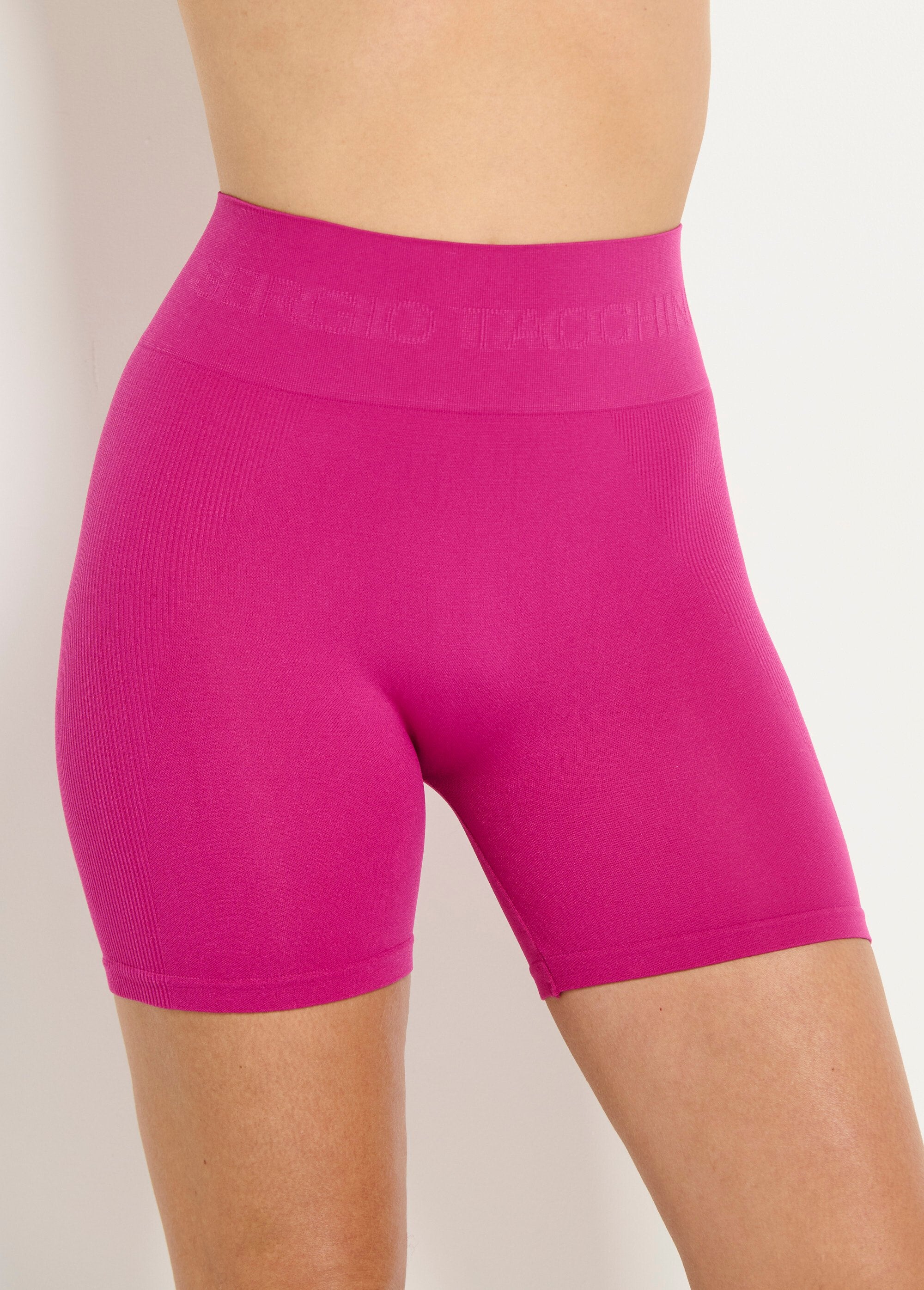 Stretch_fietser,_helder_Rose_FA1_slim