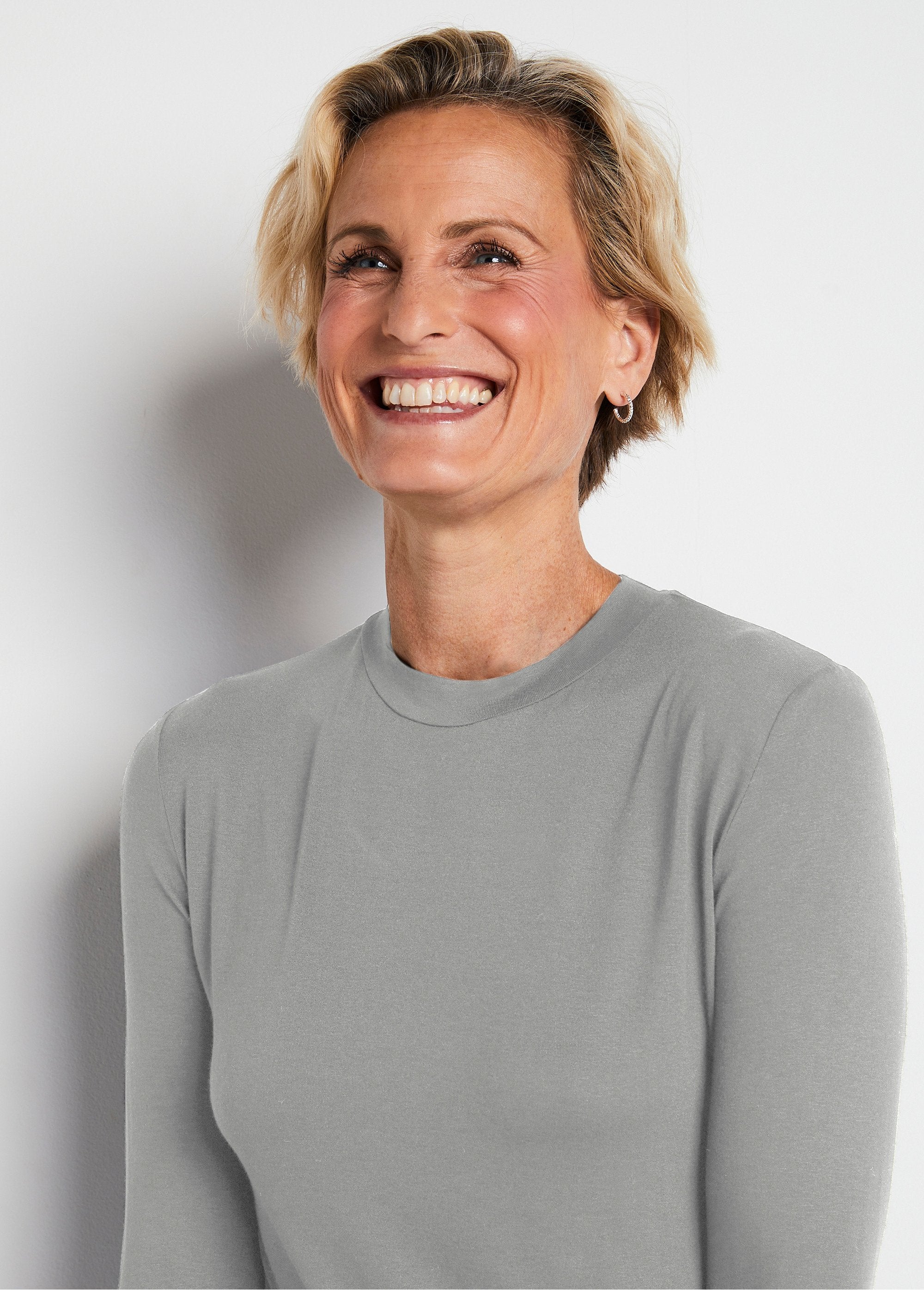 Sous-pull_extensible_col_montant_Gris_chine_DE1_slim