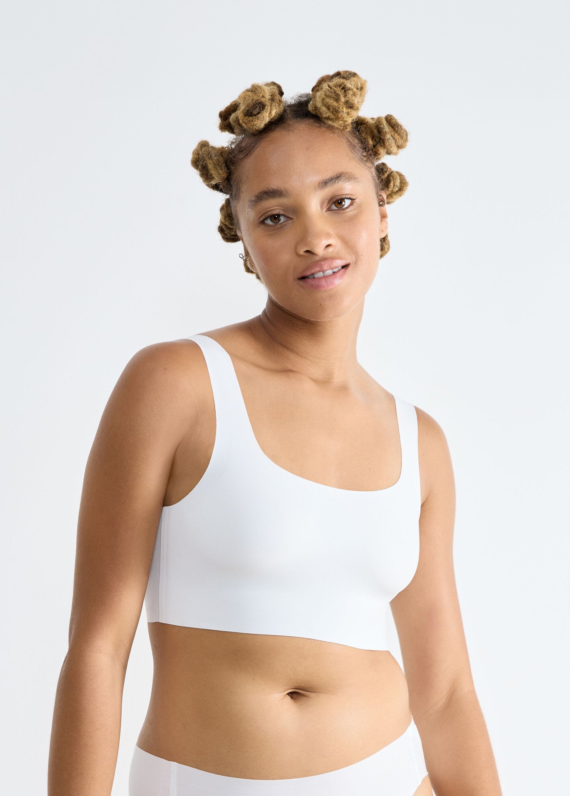 Brassière_invisible_microfibre_Blanc_FA1_slim