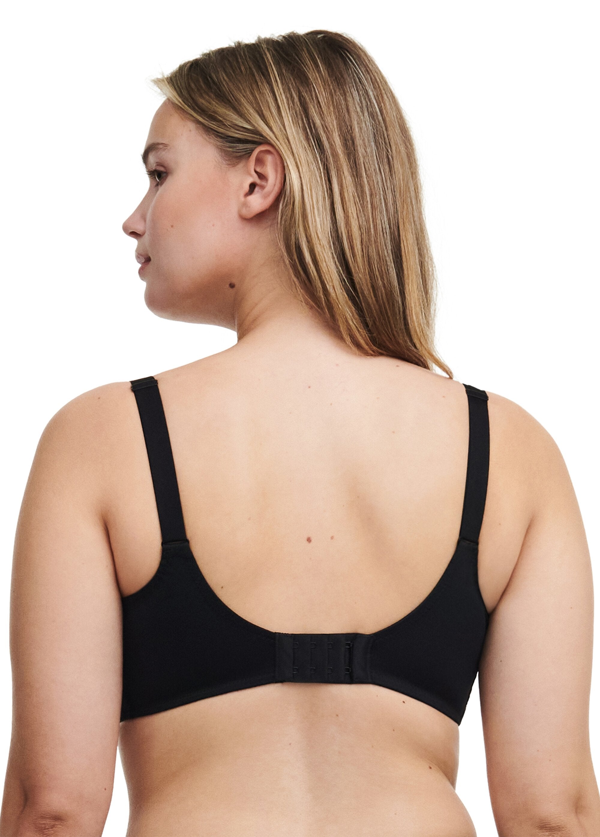 Soutien-gorge_armatures_emboitant_Noir_DO1_slim