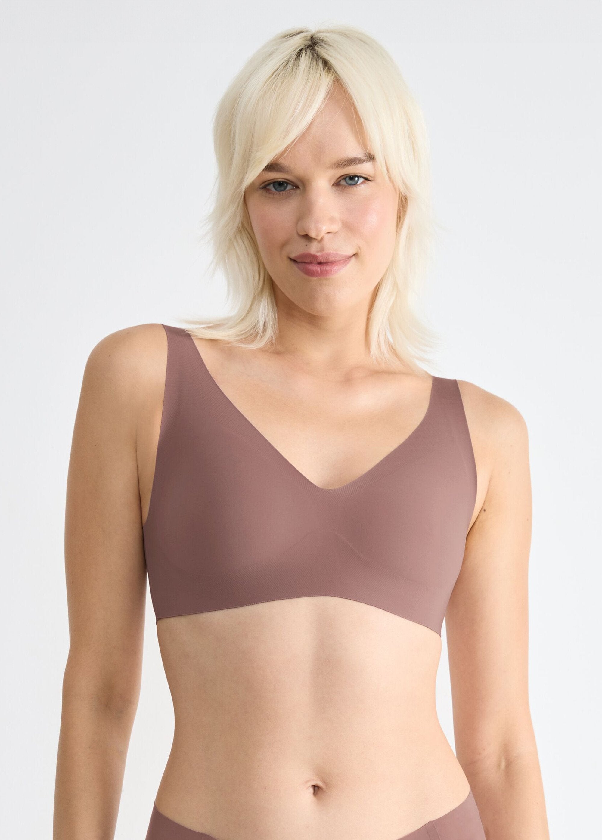 Soutien_gorge_invisible_microfibre_Cacao_FA1_slim