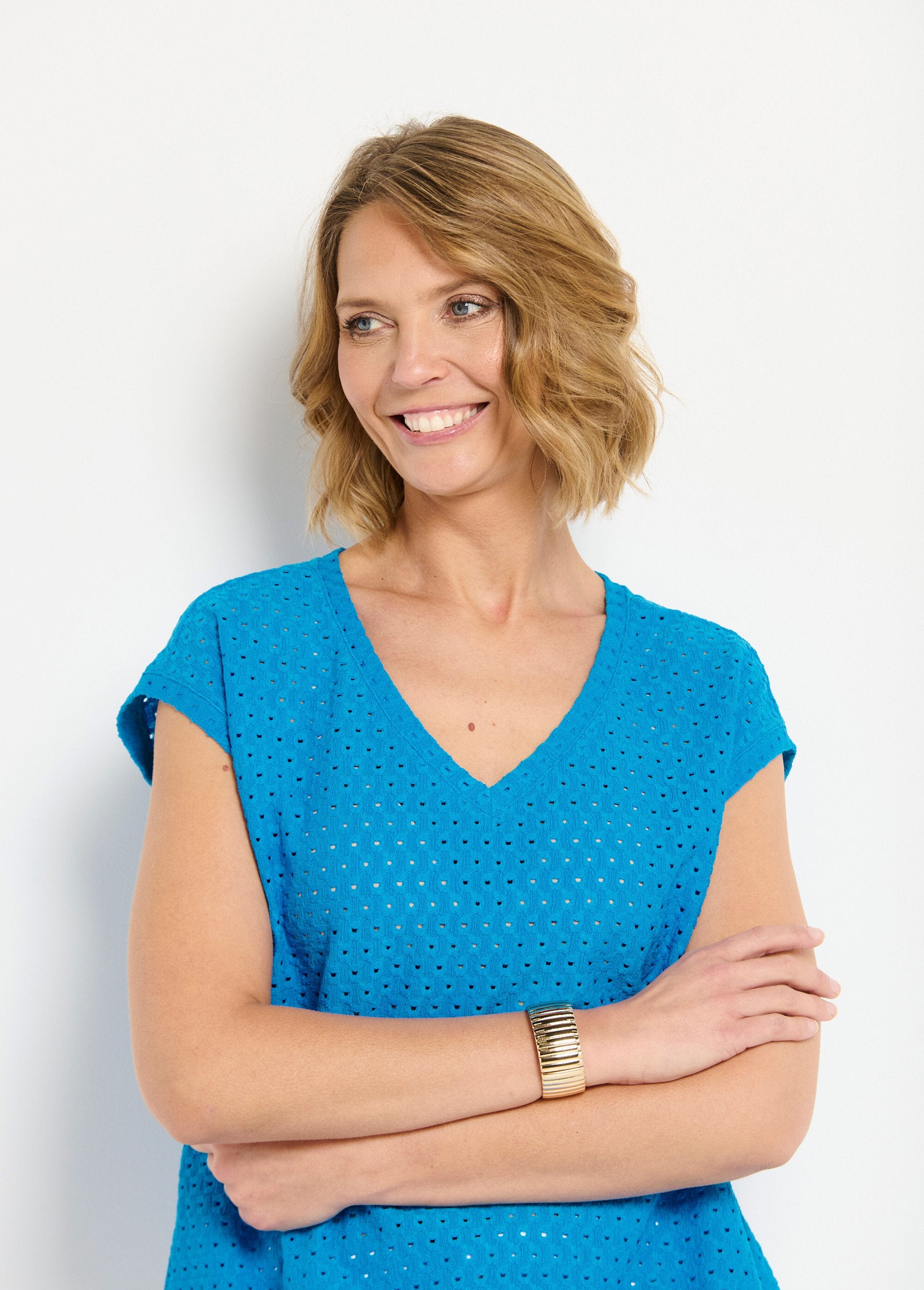 T-shirt_ample_blousant_court_uni_col_V_Turquoise_DE2_slim