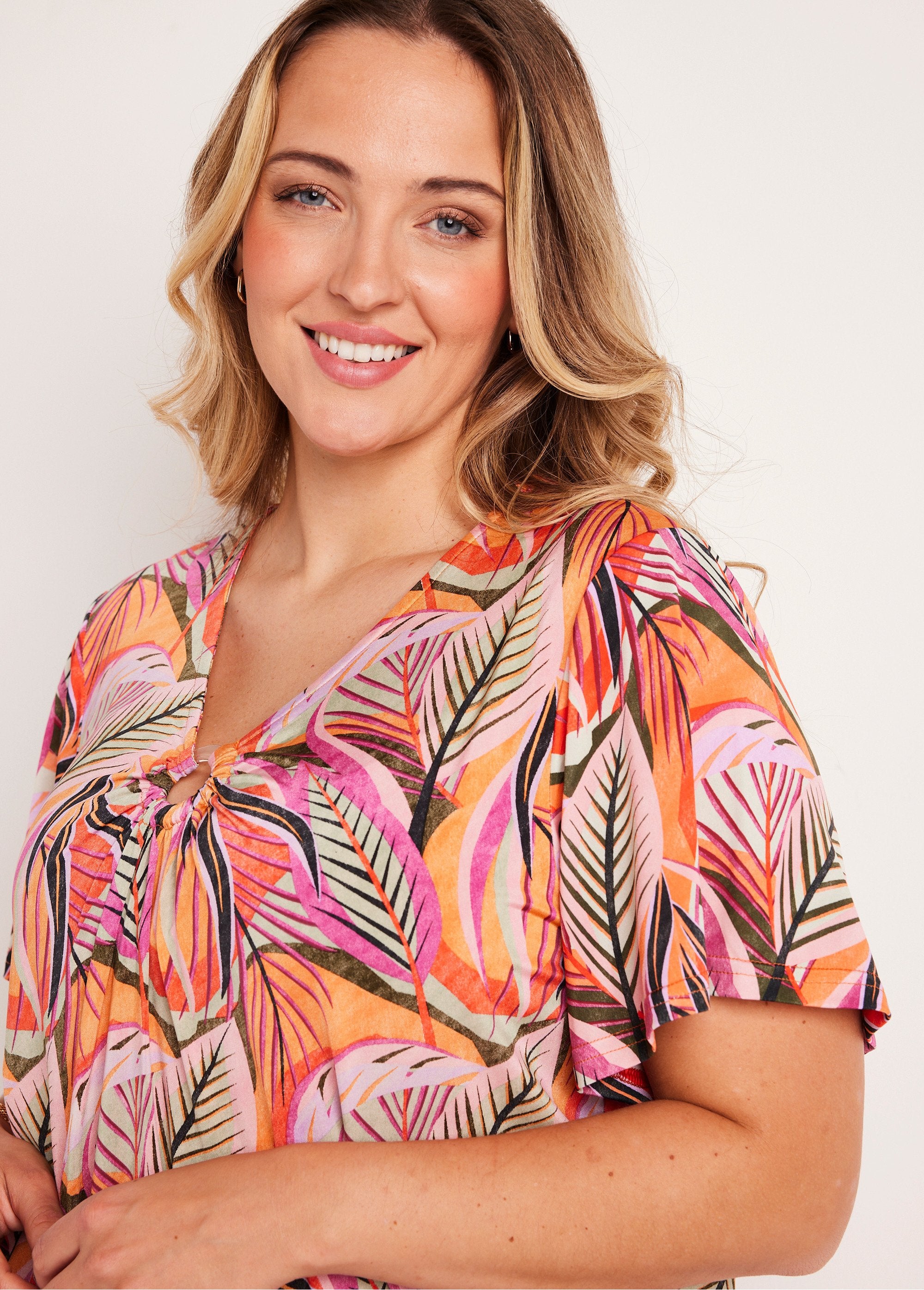 T-shirt_ample_court_uni_ou_feuillage_Orange_et_fuchsia_DE1_curvy