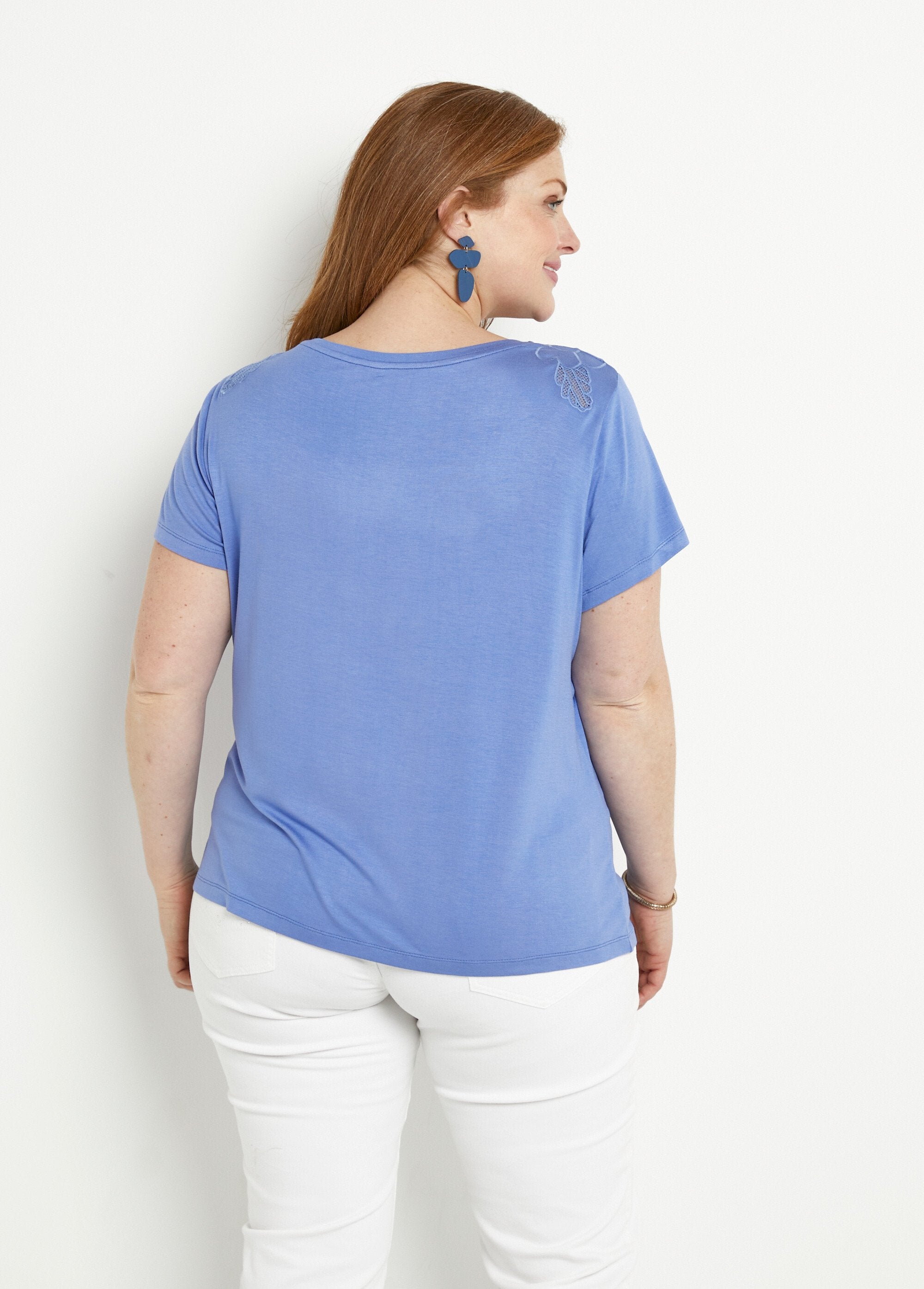 T-shirt_brodé_ajouré_coton__col_rond_Lavande_DO1_curvy