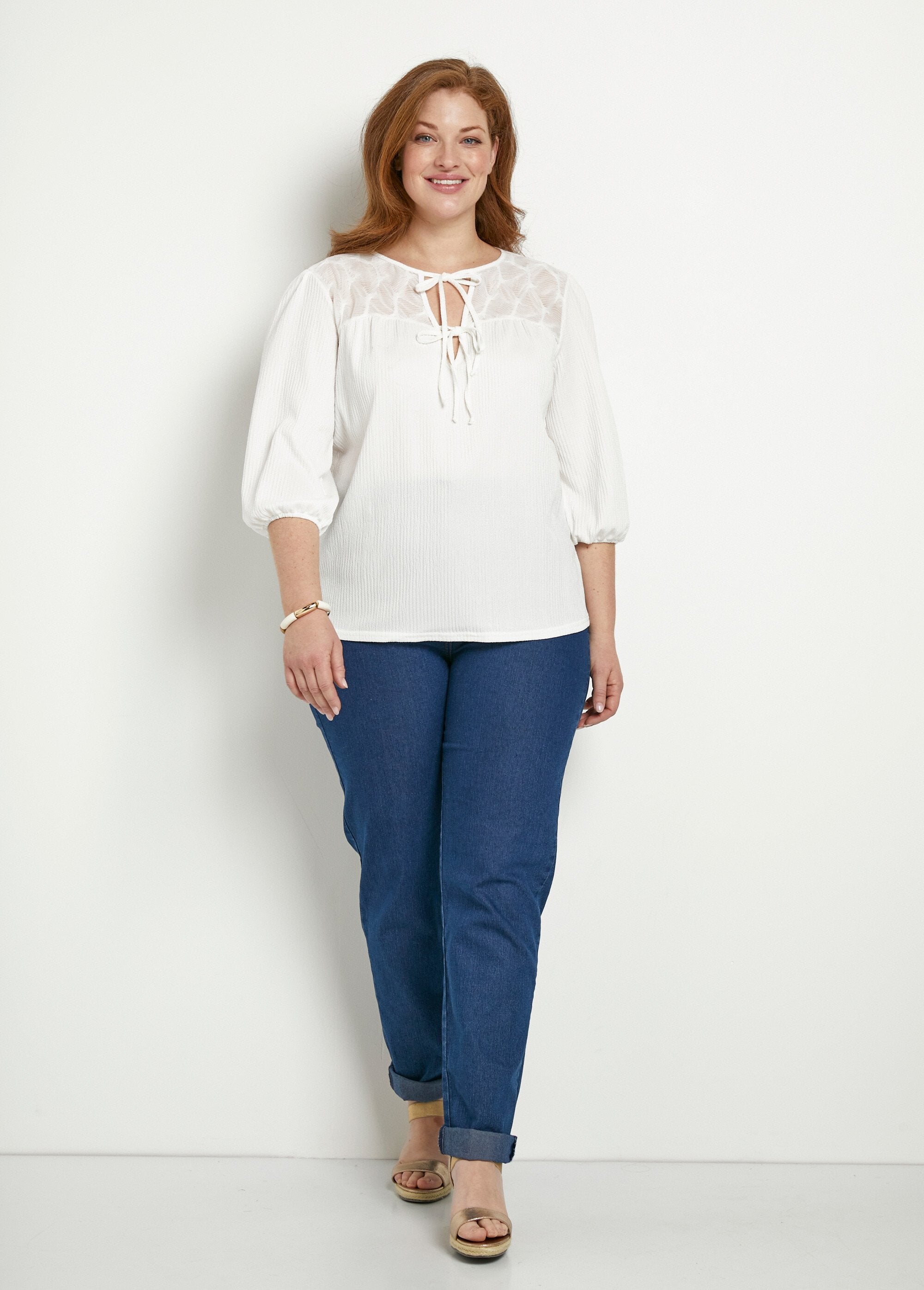T-shirt_met_V-hals_en_3/4_mouwen_Blanc_SF1_curvy