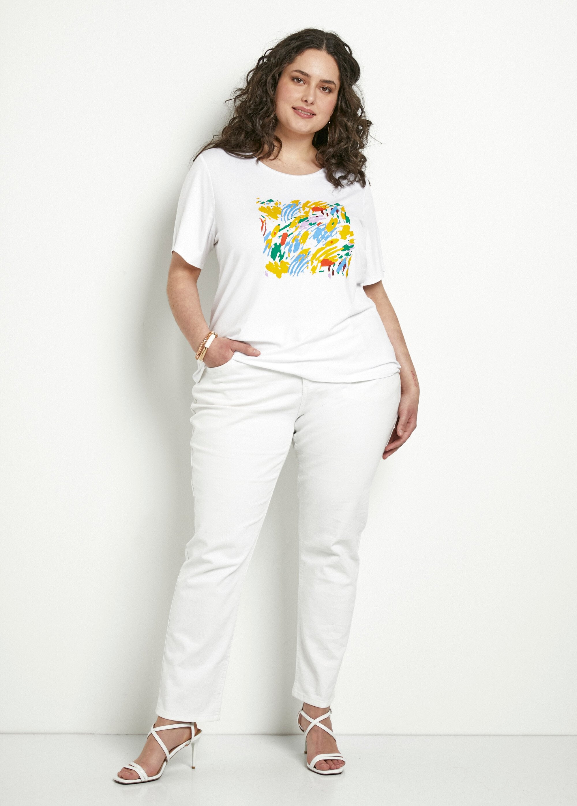 Wit_T-shirt_met_korte_mouwen_Fond_blanc_SF1_curvy