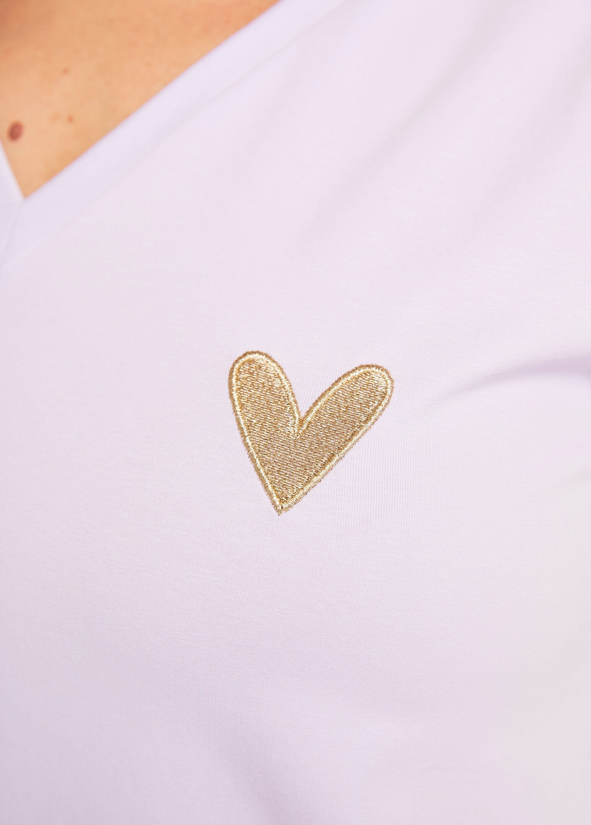 T-shirt_extensible_broderie_poitrine_Parme_DE2_slim