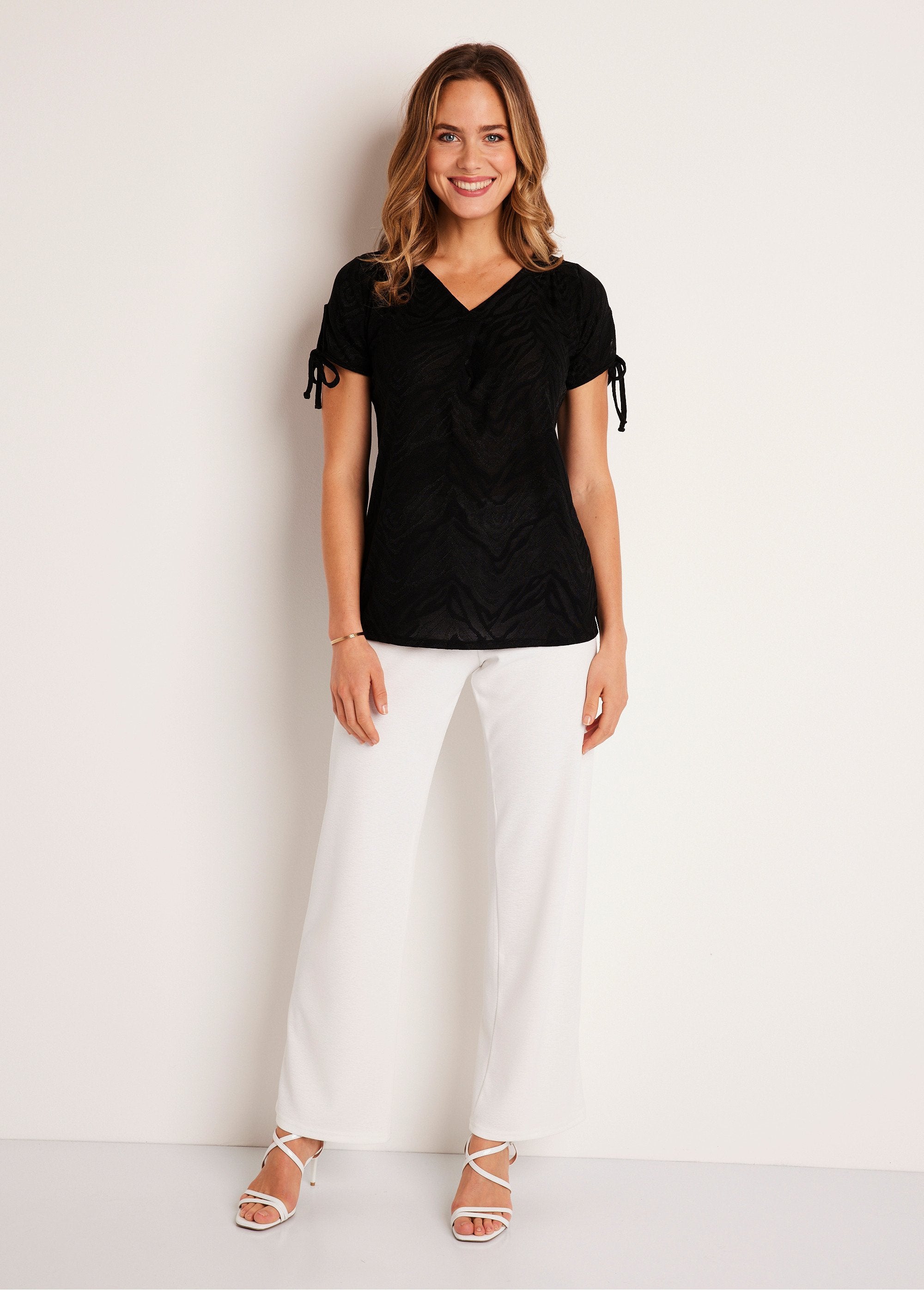 T-shirt_long_ample_col_V_Noir_SF1_slim