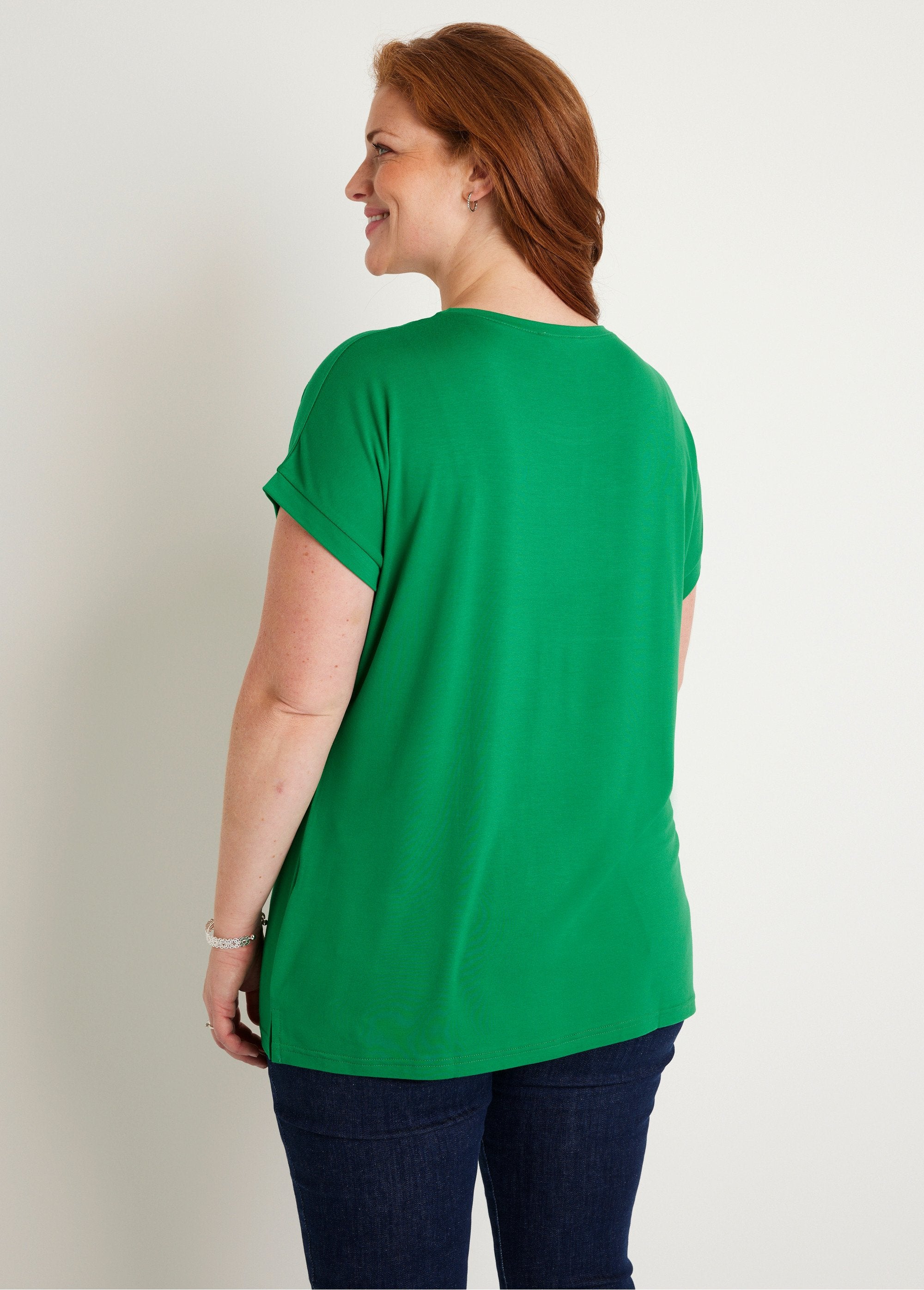 T-shirt_long_manches_courtes_uni_Vert_DO1_curvy