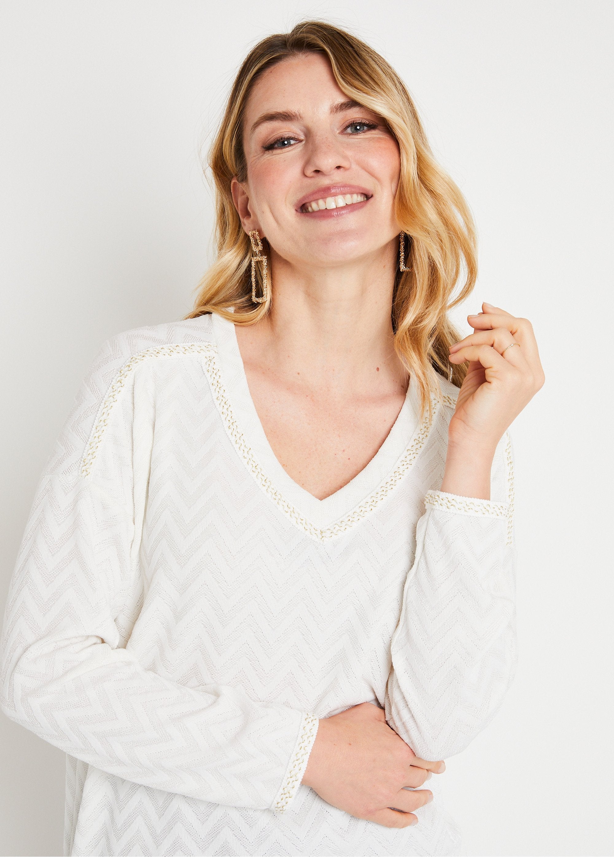 T-shirt_long_uni_col_V_maille_chaude_Beige_DE1_slim