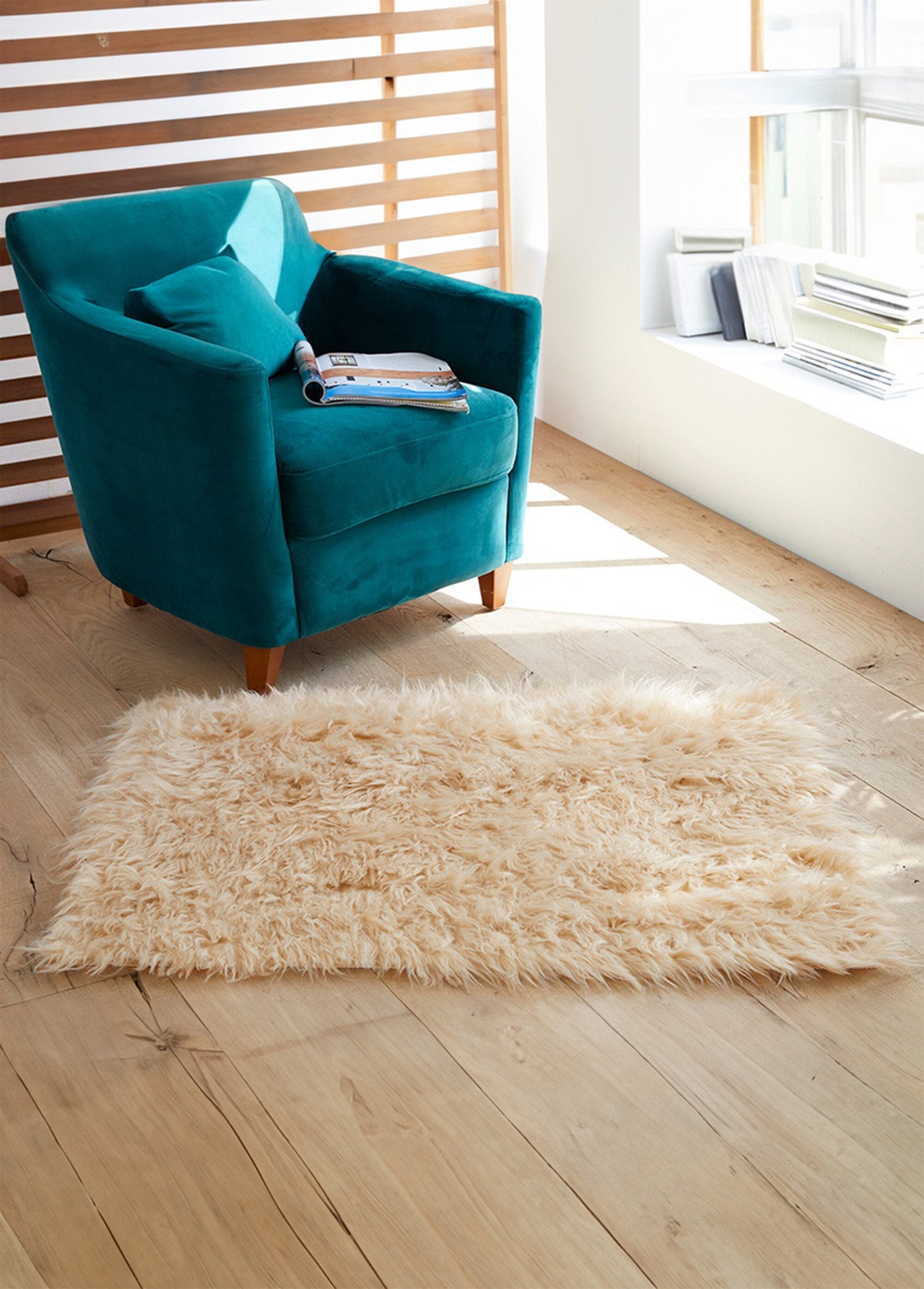 Tapis_décoratif_poils_longs_Beige_FA1_slim