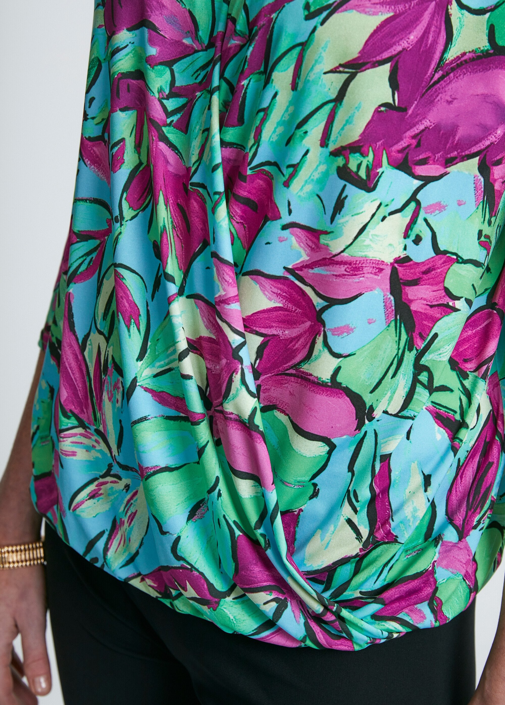 T-shirt_blousant_cache-coeur_Vert_et_fuchsia_DE2_slim