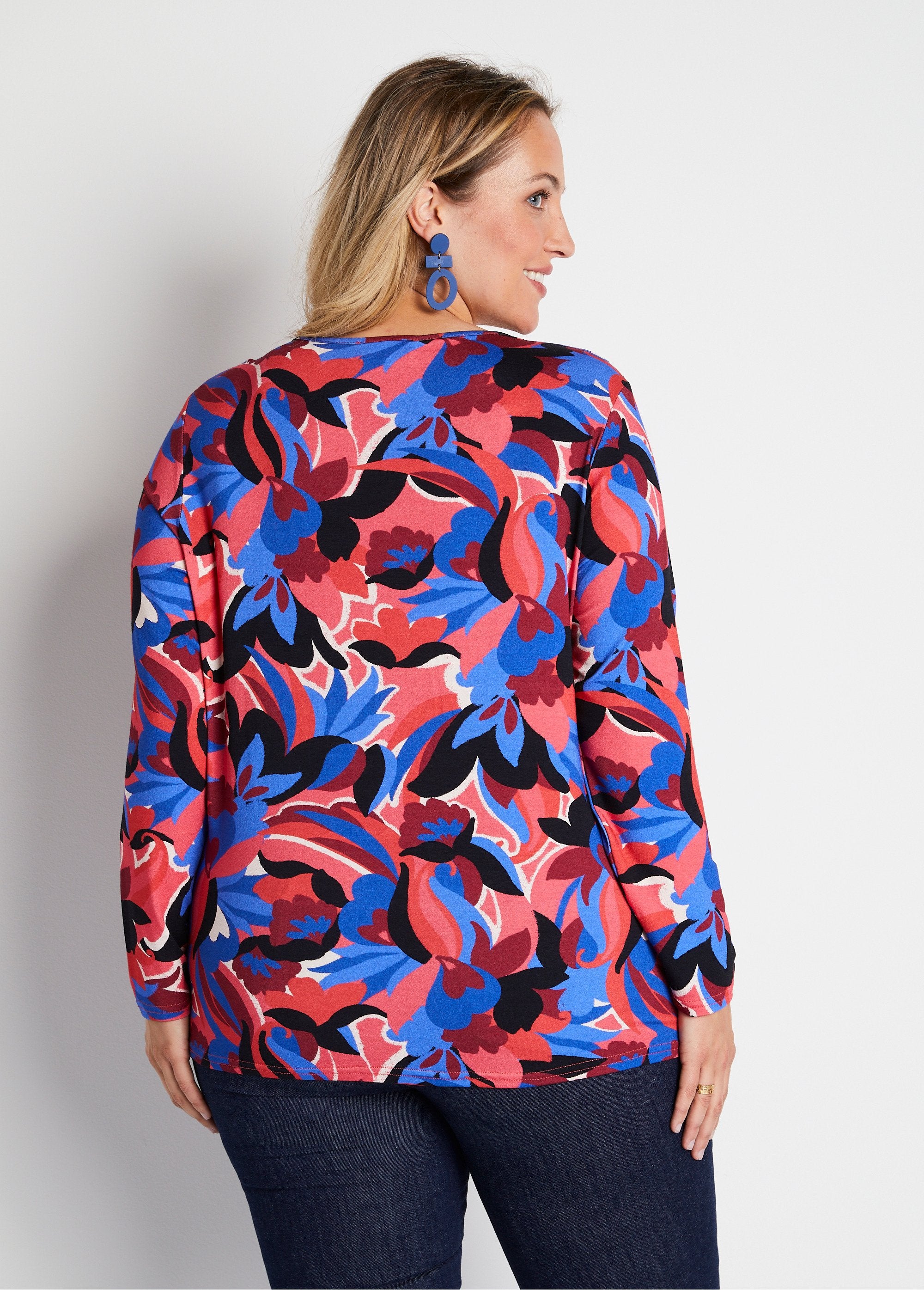 Tee-shirt_droit_manches_longues_imprimé_Bleu_et_rose_DO1_curvy