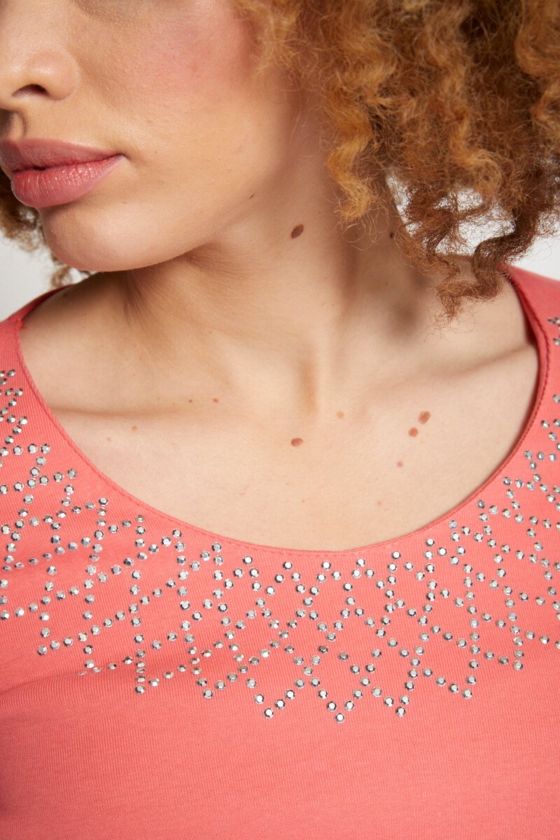 T-shirt_fantaisie_cloutée_manches_3/4_Corail_DE2_slim