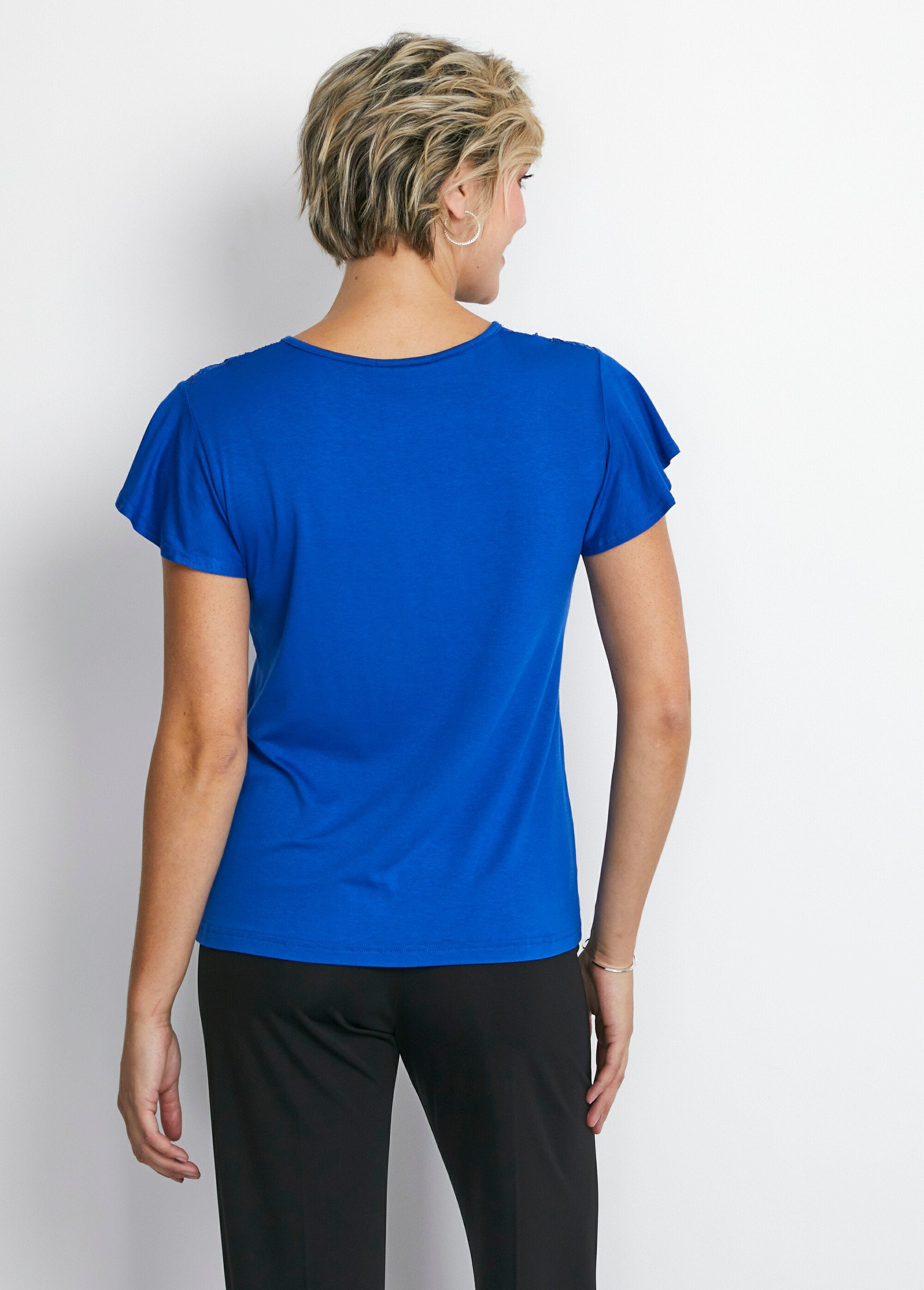 T-shirt_manches_courtes_dentelle_Bleu_DO1_slim