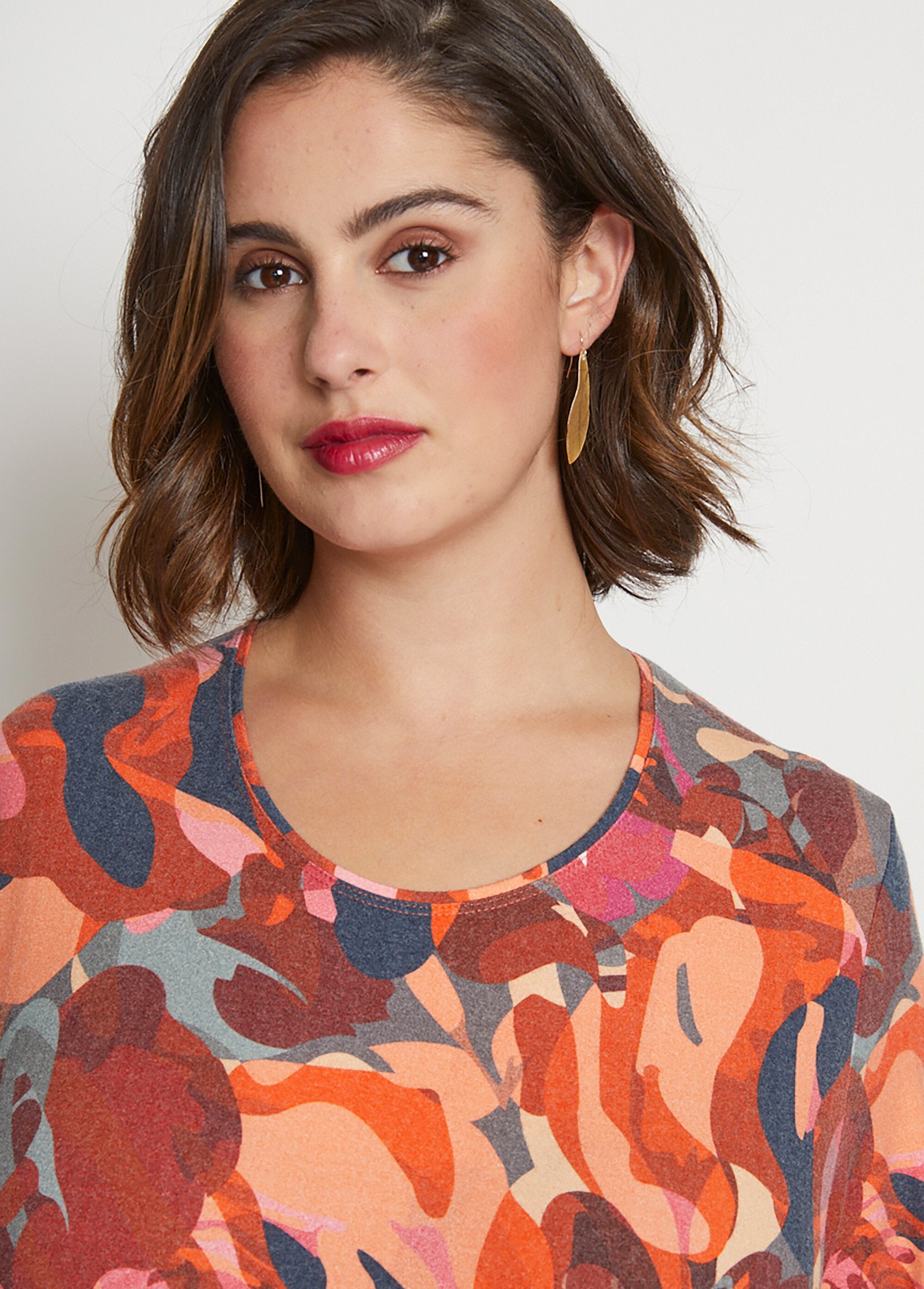 T-shirt_manches_longues_imprimé_Cassis_et_gris_DE1_curvy